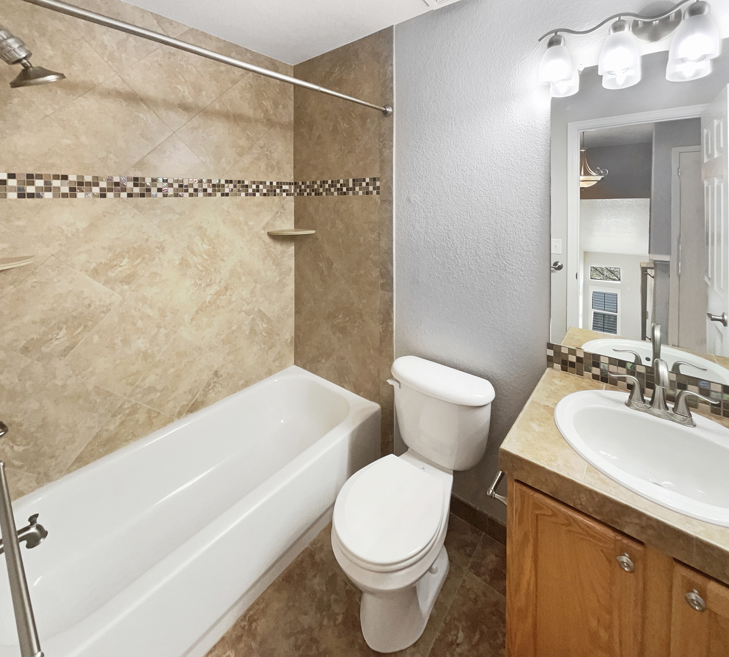 Photo 7 of 22 of 10674 Cherrington St, Highlands Ranch, CO