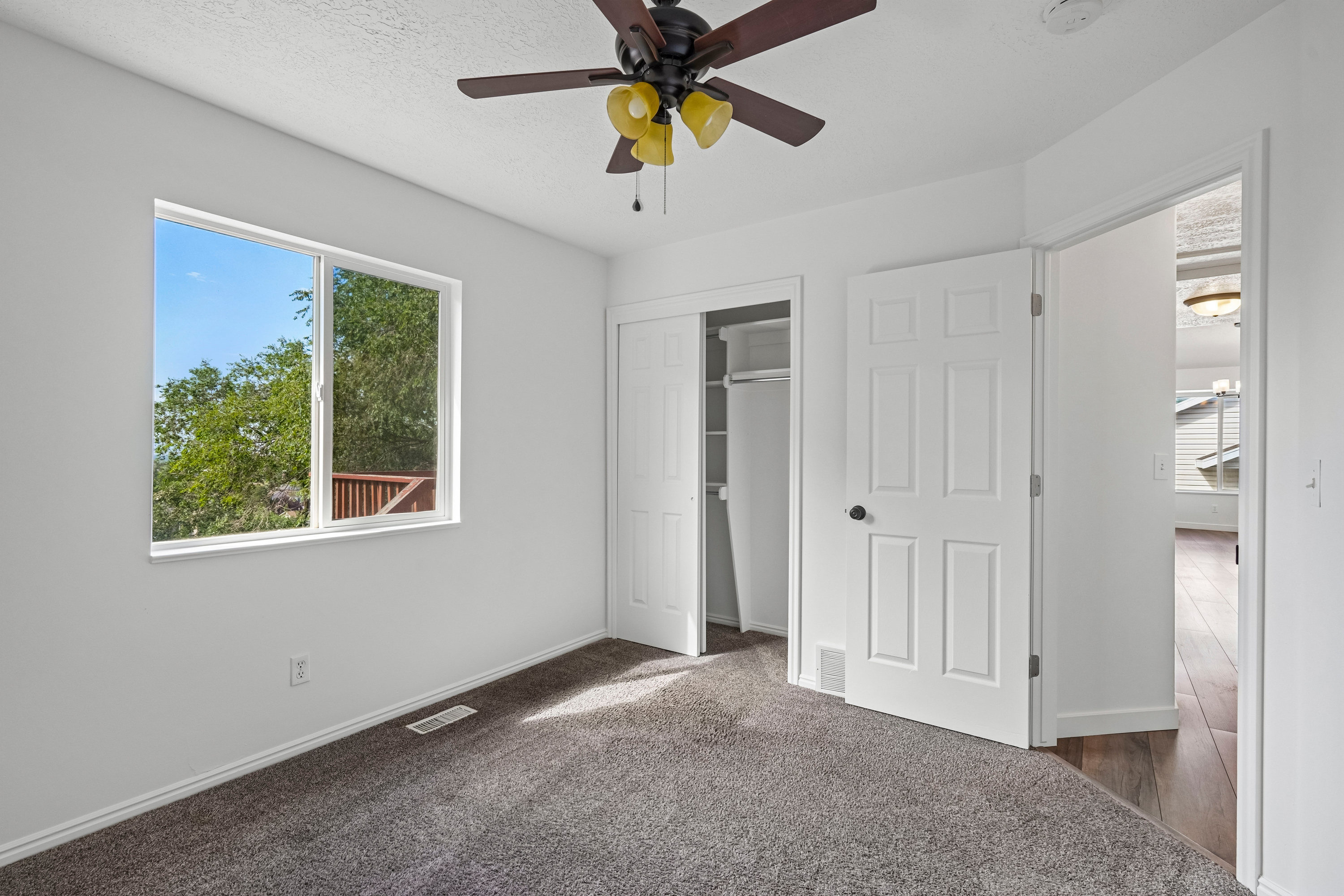 Photo 20 of 43 of 1204 E 3225 N, Layton, UT