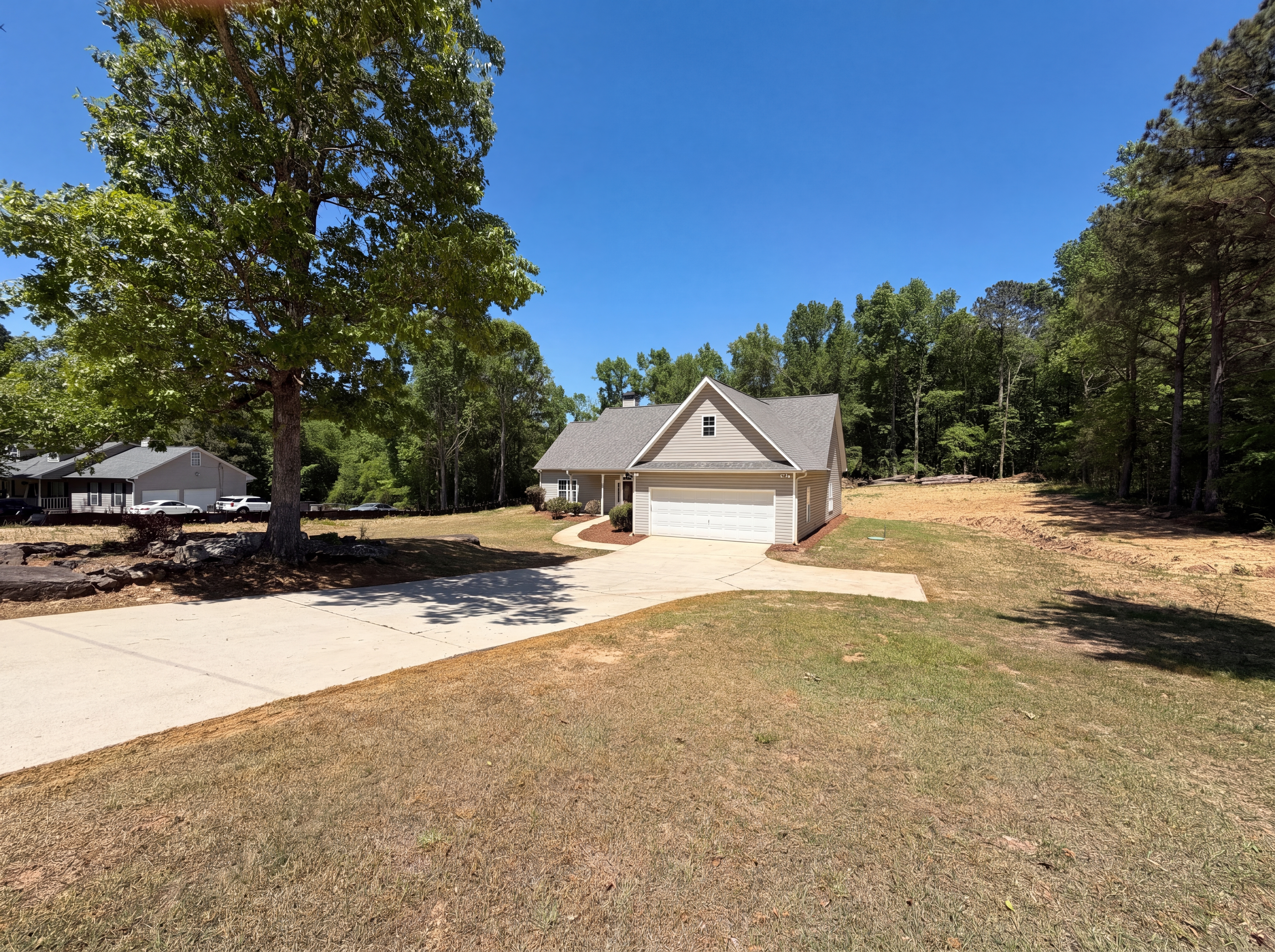 Photo 22 of 26 of 130 White Acres Dr, Stockbridge, GA