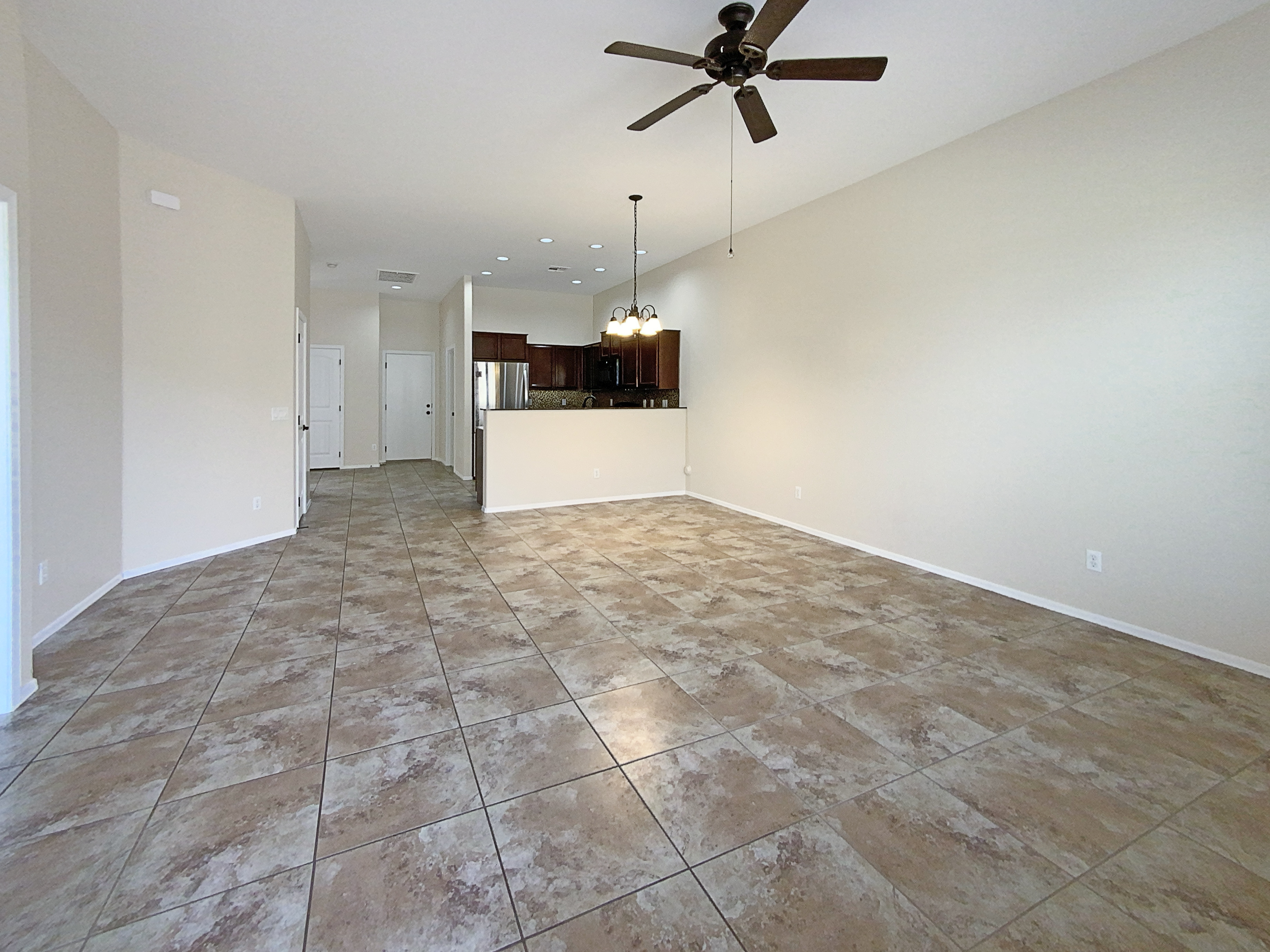 Photo 3 of 20 of 6202 E McKellips Rd, Mesa, AZ