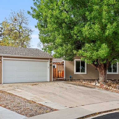 Property photo 1 of 701 Eldora Pl