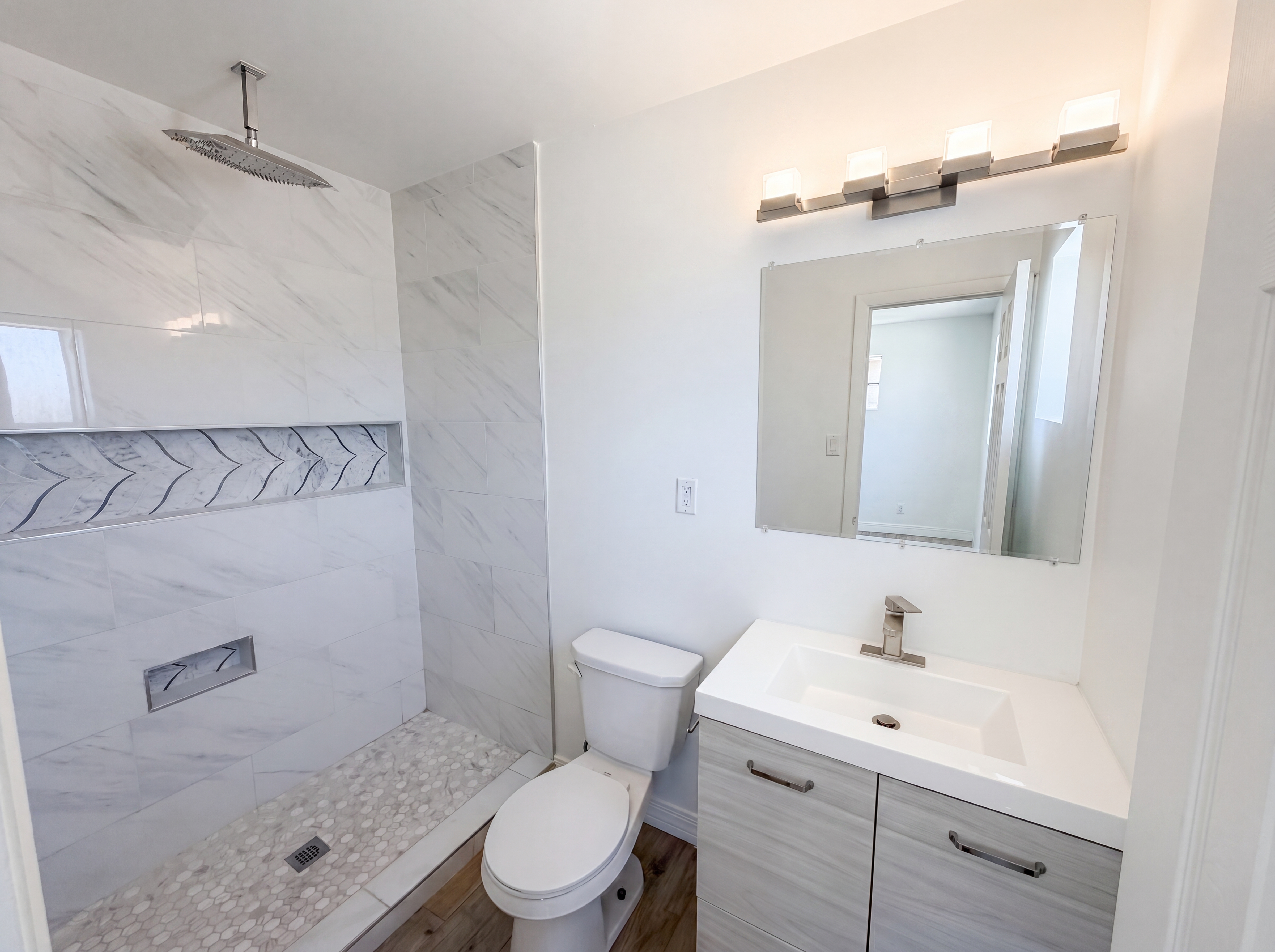 Photo 14 of 21 of 4505 W Clarendon Ave, Phoenix, AZ