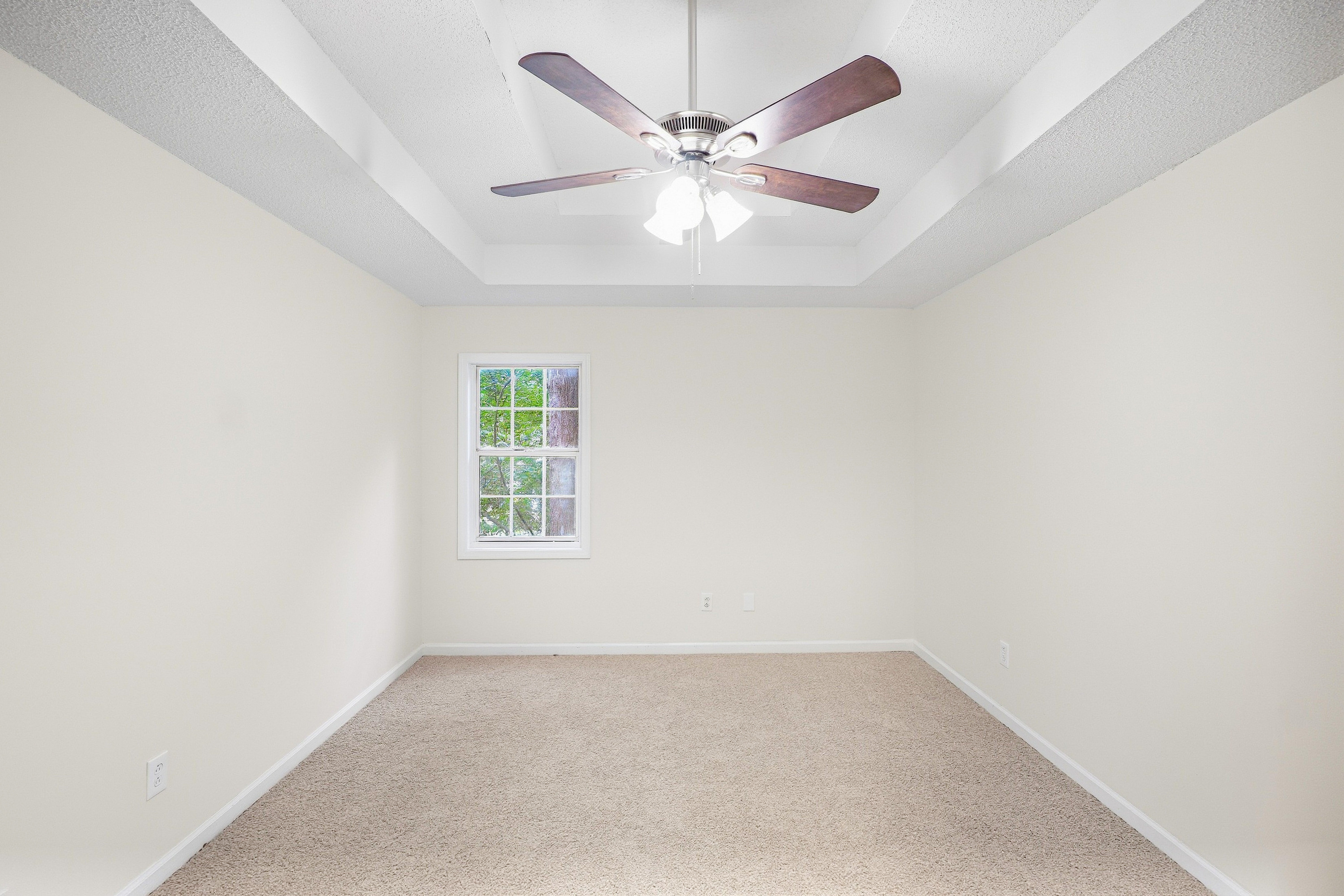 Photo 4 of 24 of 2158 Chambers Rd, McDonough, GA