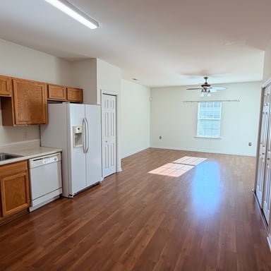 Property photo 2 of 7175 Somerset Springs Dr