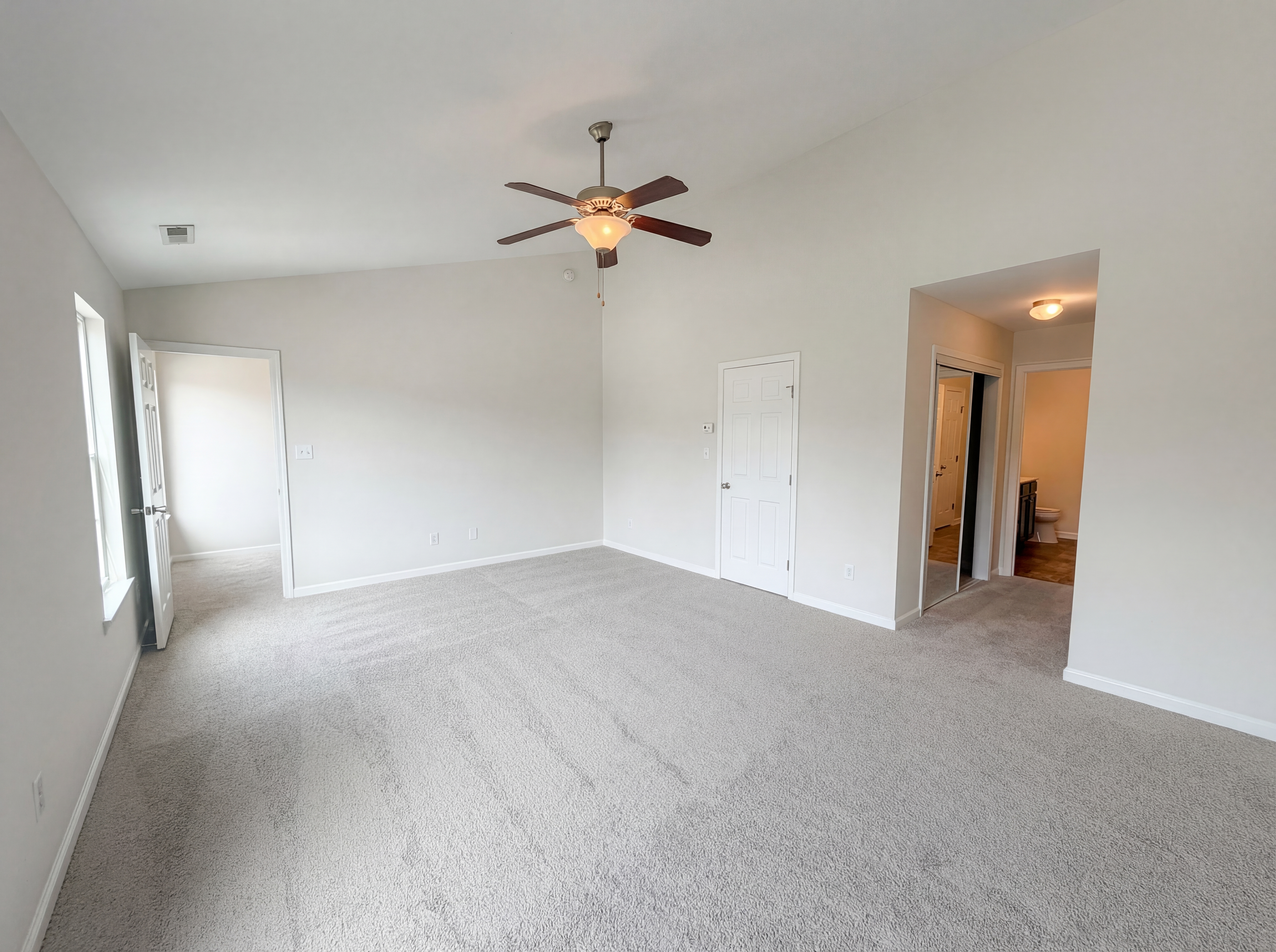 Photo 7 of 17 of 3705 Chancellorsville Ct, Raleigh, NC