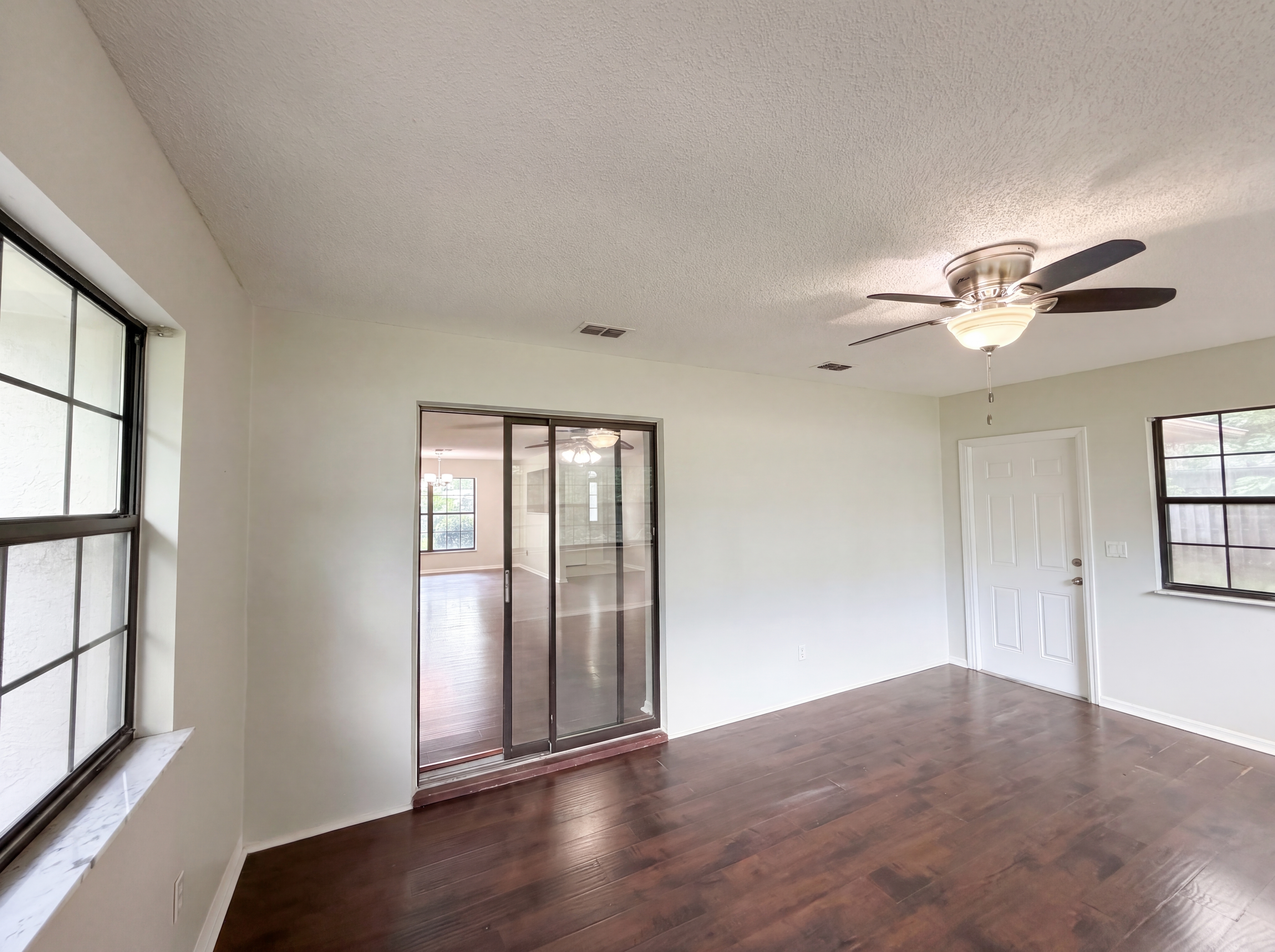 Photo 9 of 20 of 10510 SW 74th Ct, Ocala, FL