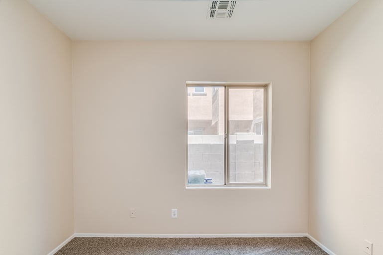 Photo 13 of 23 - 9430 W Berkeley Rd, Phoenix, AZ 85037