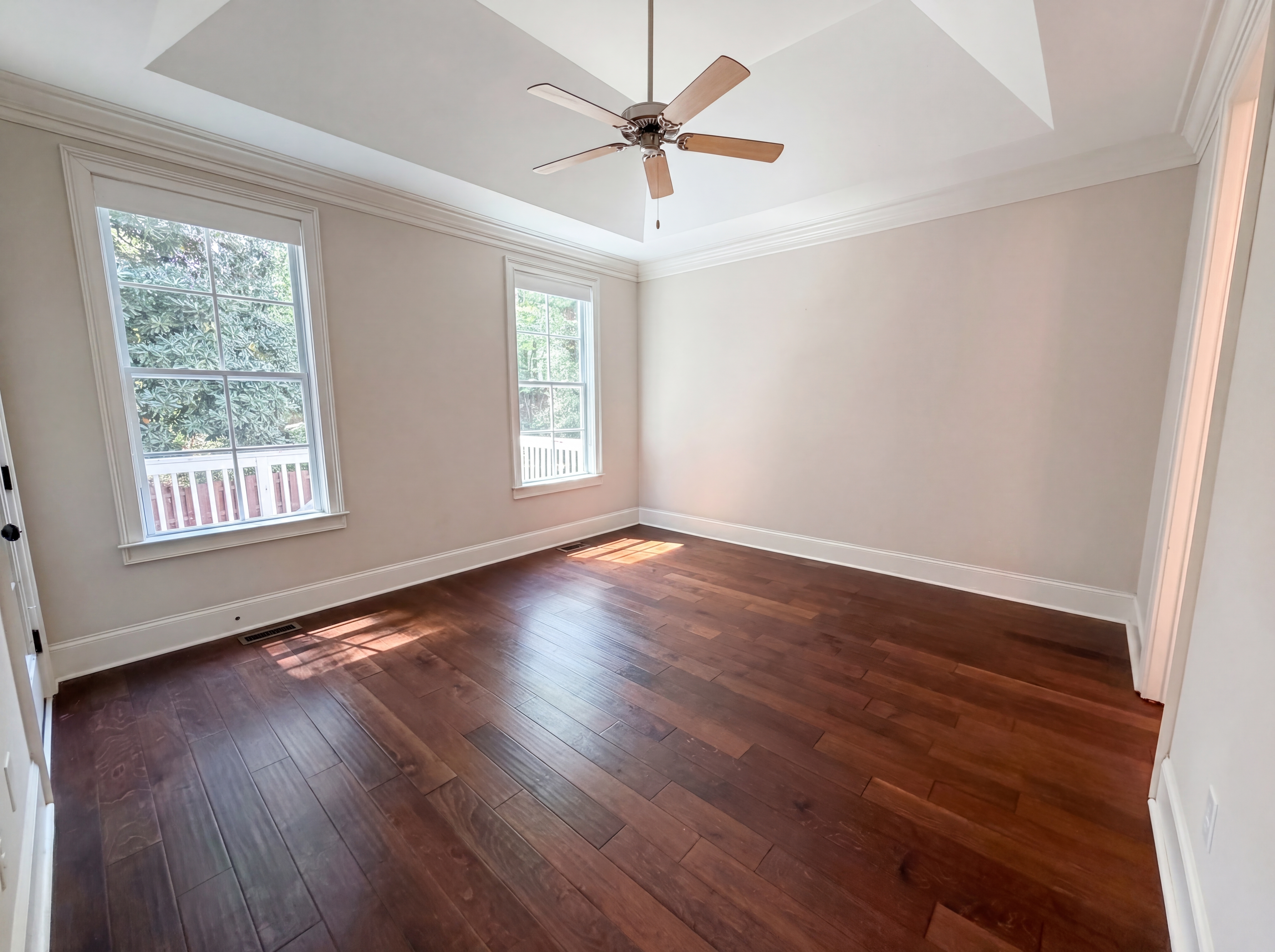 Photo 4 of 36 of 1901 Parrish Dr, Columbia, SC