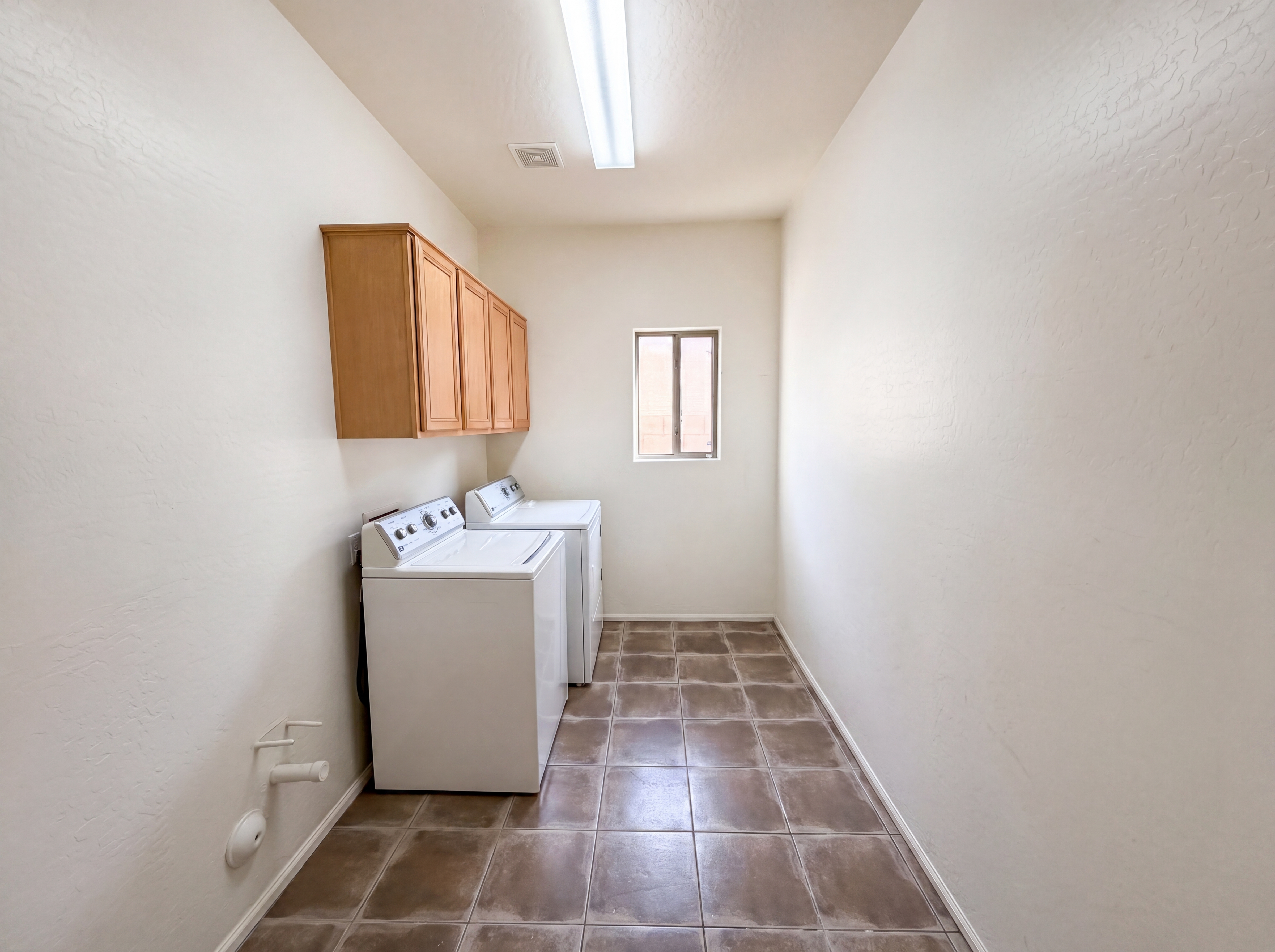Photo 18 of 40 of 2993 S 160th Ln, Goodyear, AZ