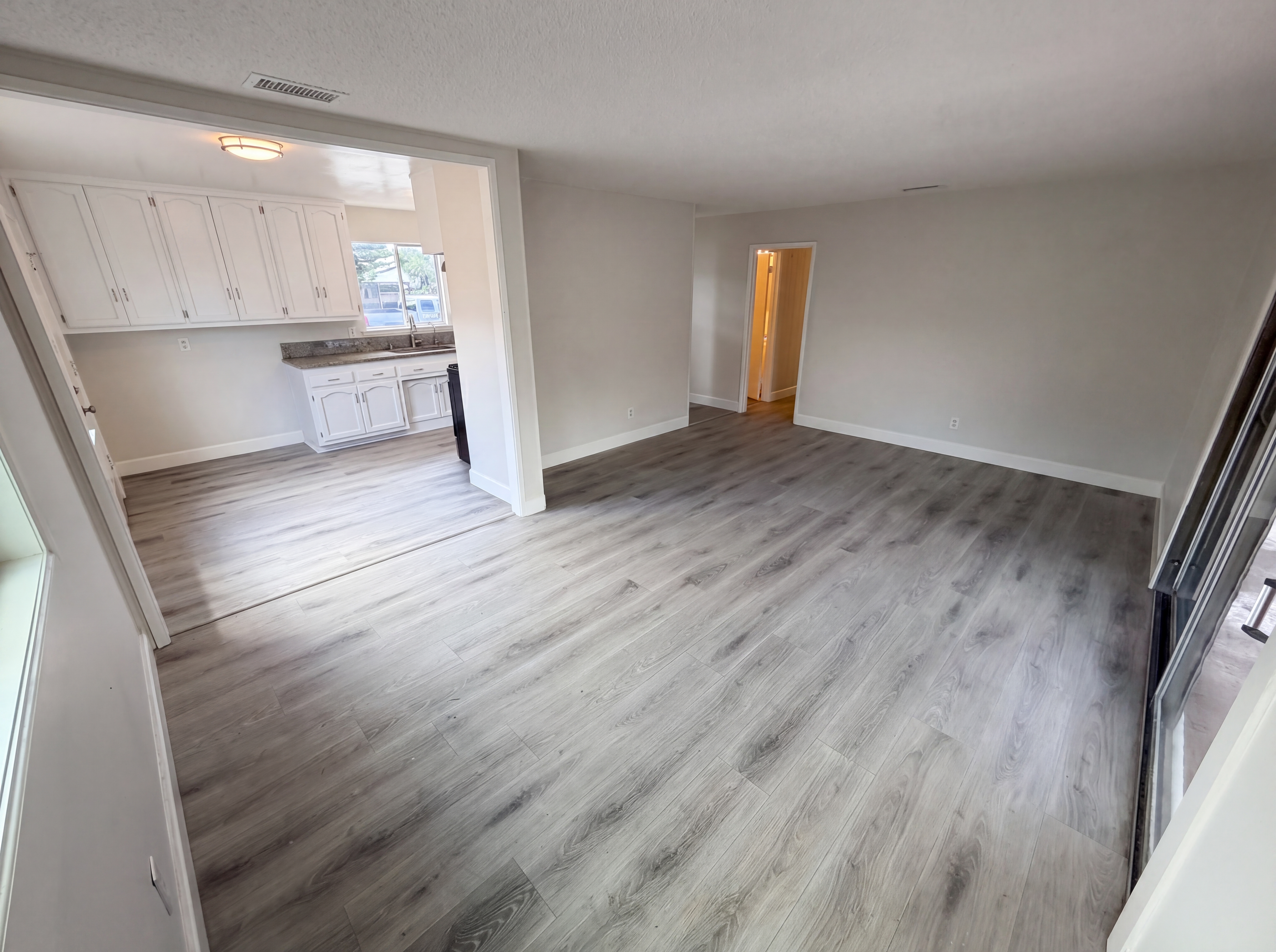 Photo 7 of 29 of 14809 Dancer St, La Puente, CA