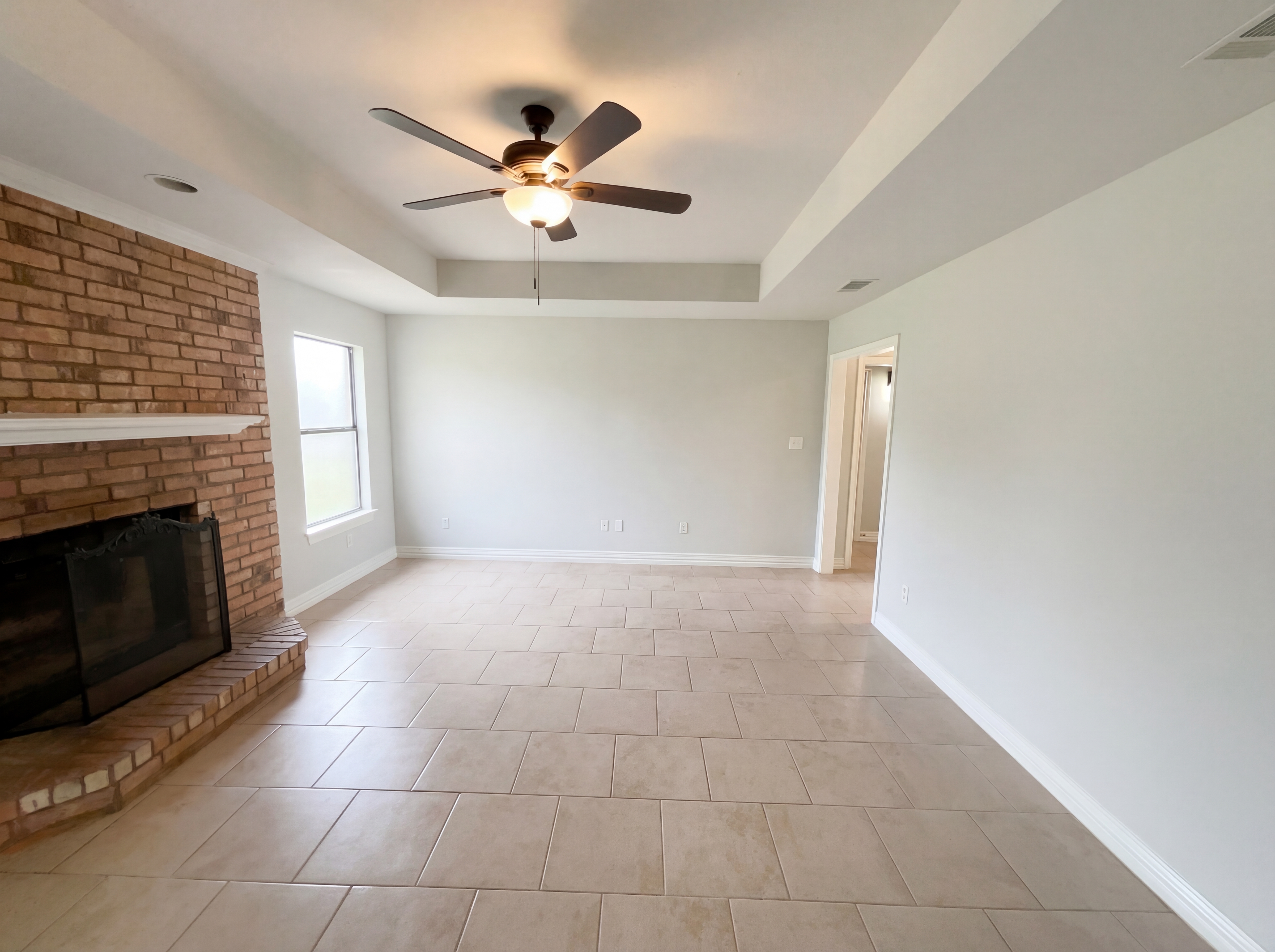 Photo 9 of 17 of 602 Torero Dr, Oak Point, TX