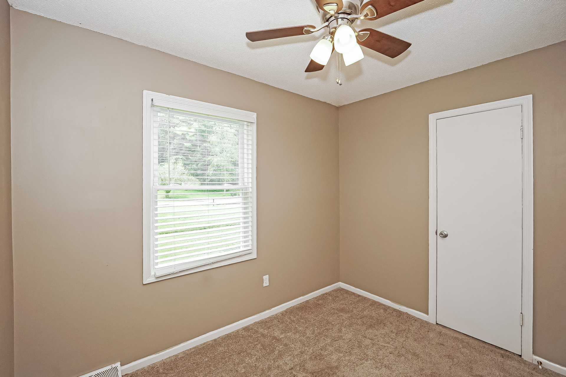 Photo 13 of 21 of 244 Brookside Dr, Millers Creek, NC