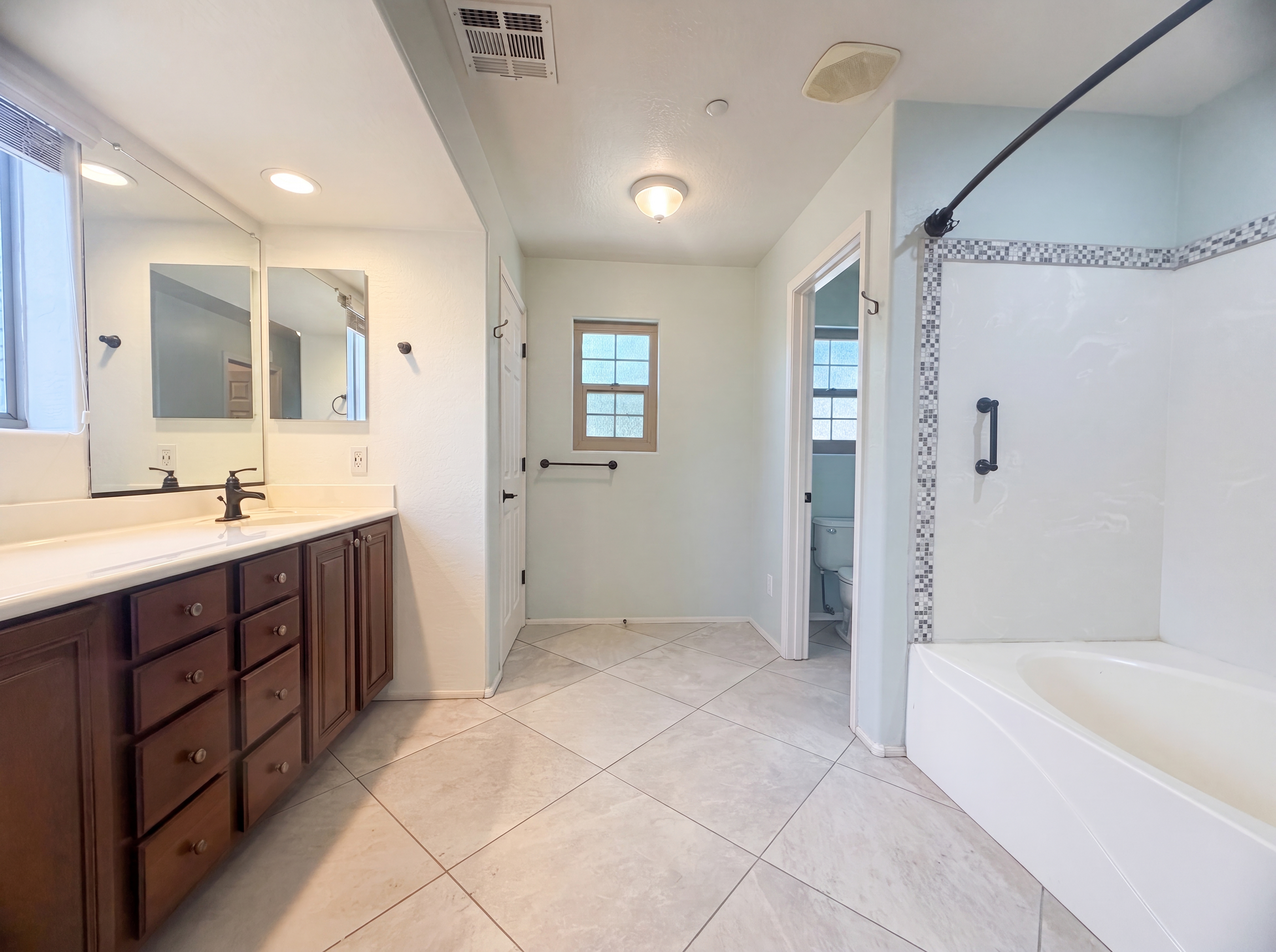 Photo 13 of 18 of 2784 E Megan St, Gilbert, AZ