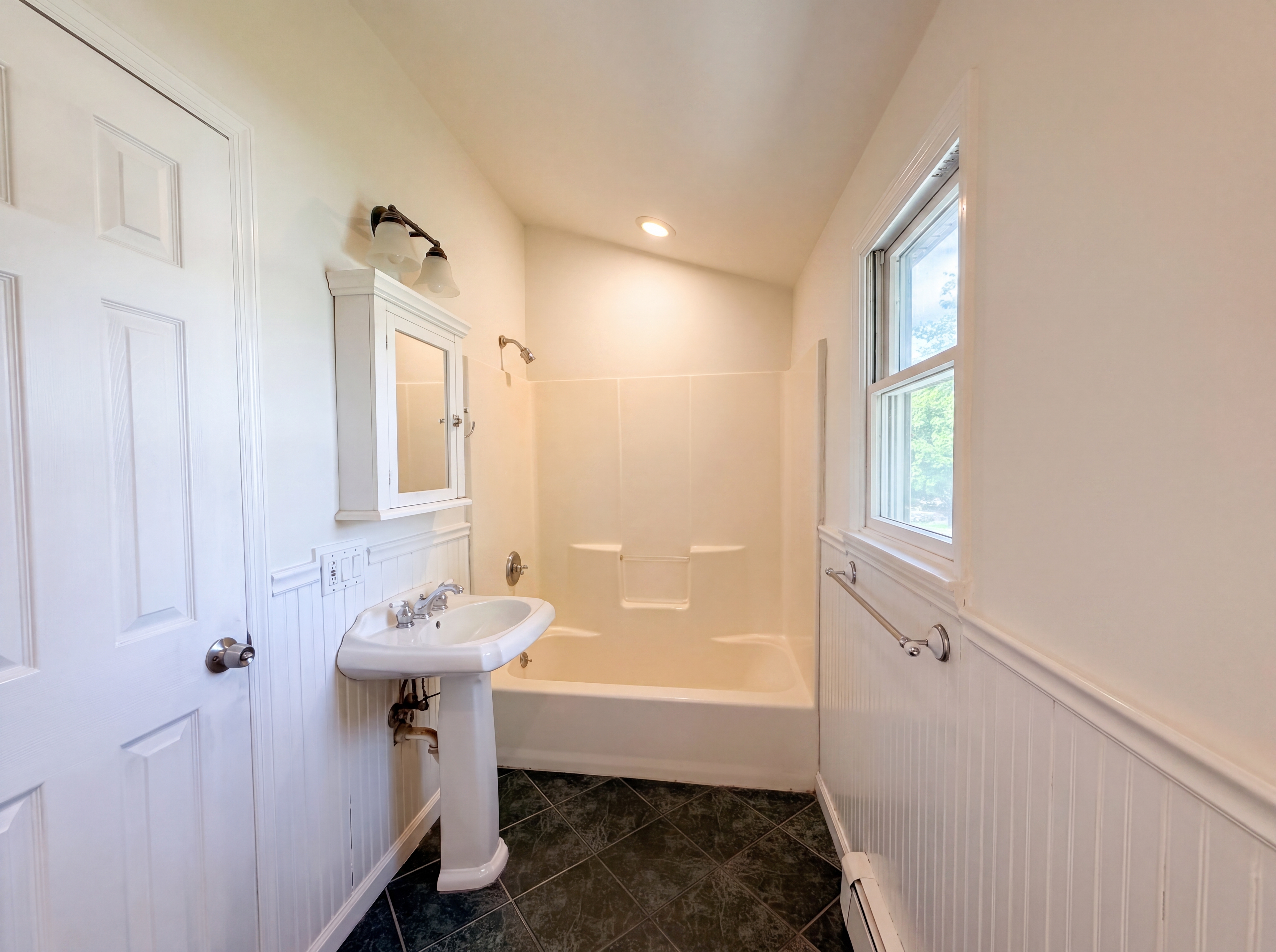 Photo 20 of 26 of 43 Highland Ave, Patchogue, NY
