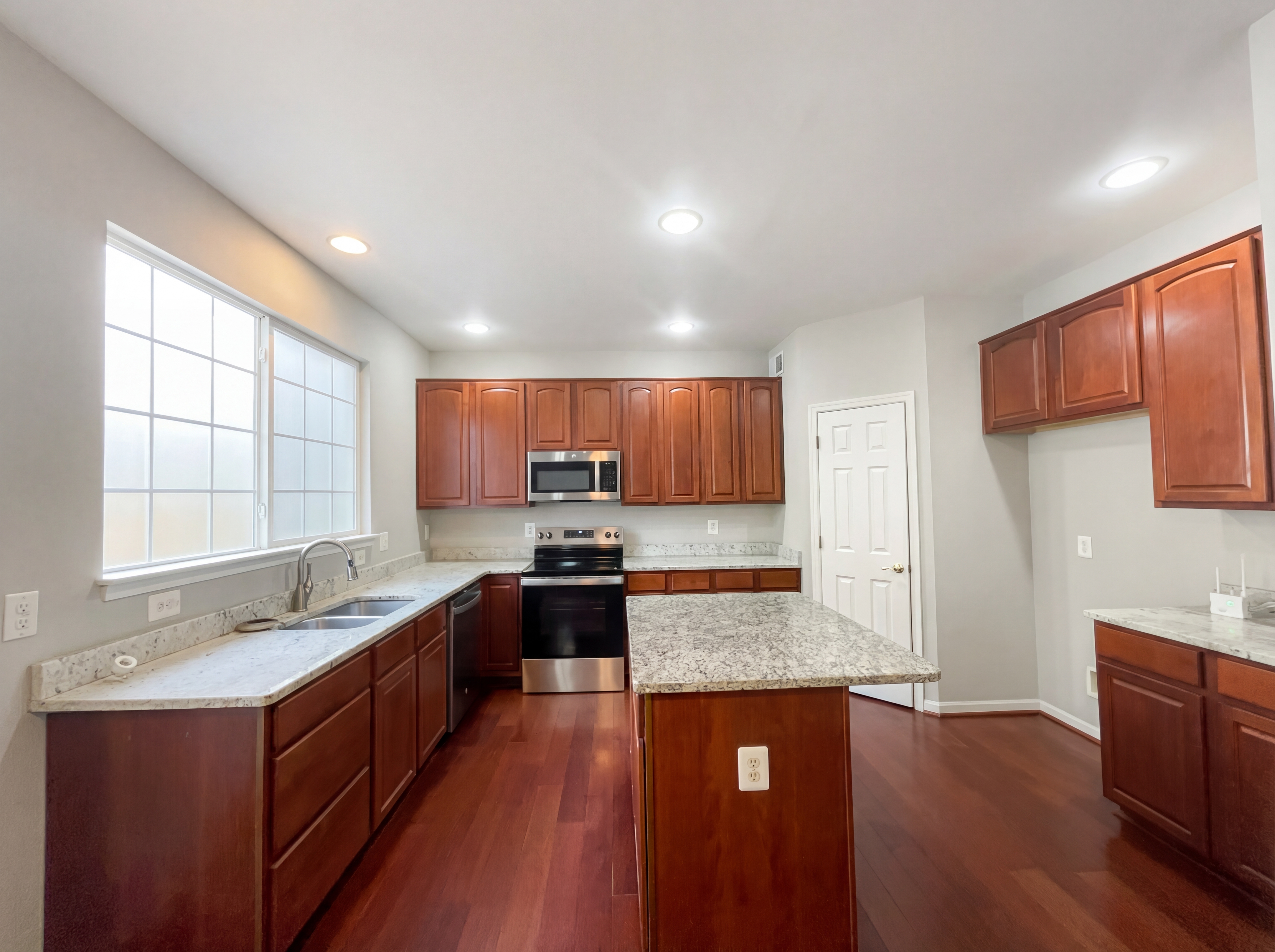 Photo 2 of 51 of 9300 Bradley Ct, Manassas Park, VA