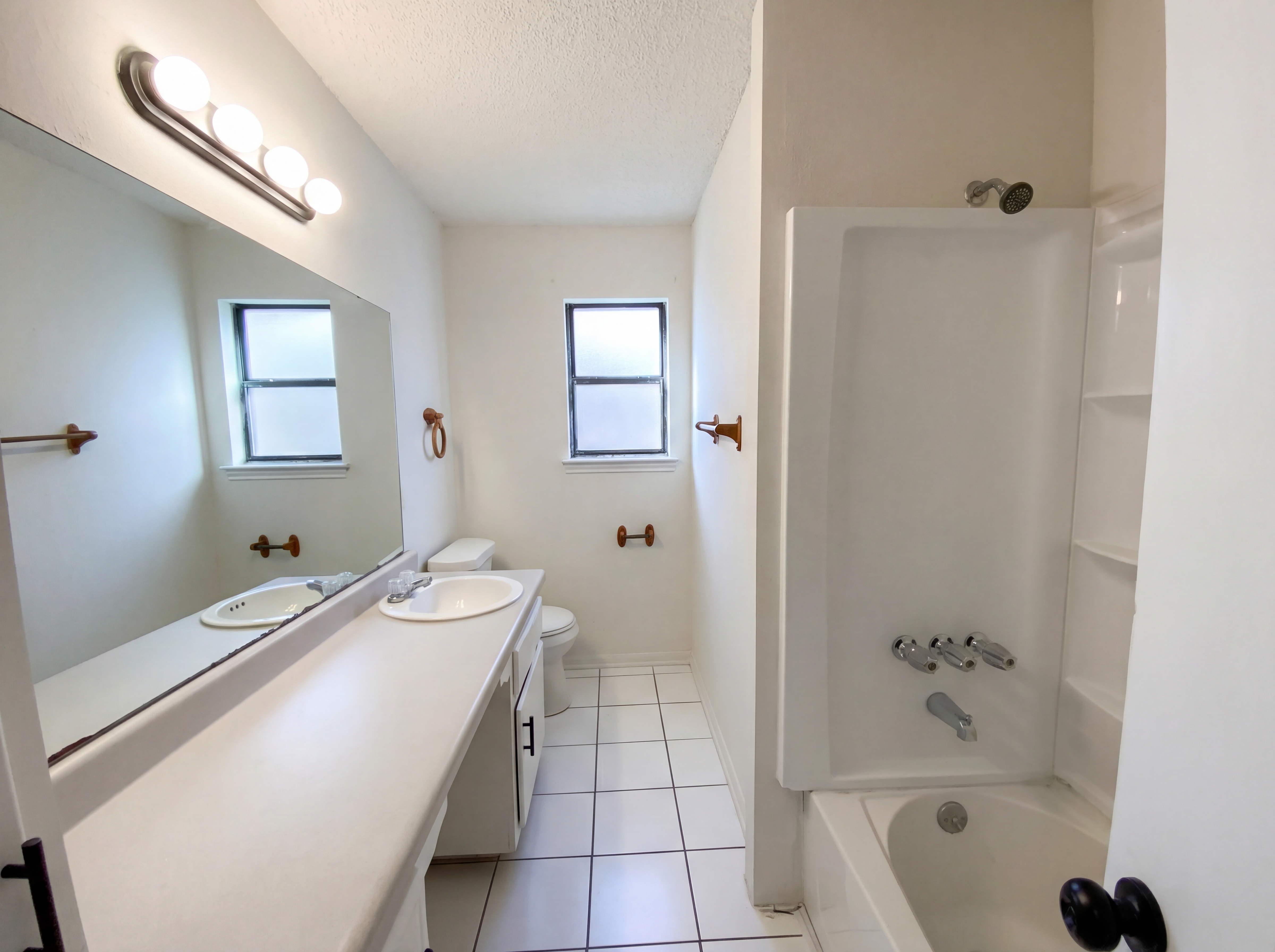 Photo 6 of 16 of 222 Bridle Dr, Copperas Cove, TX