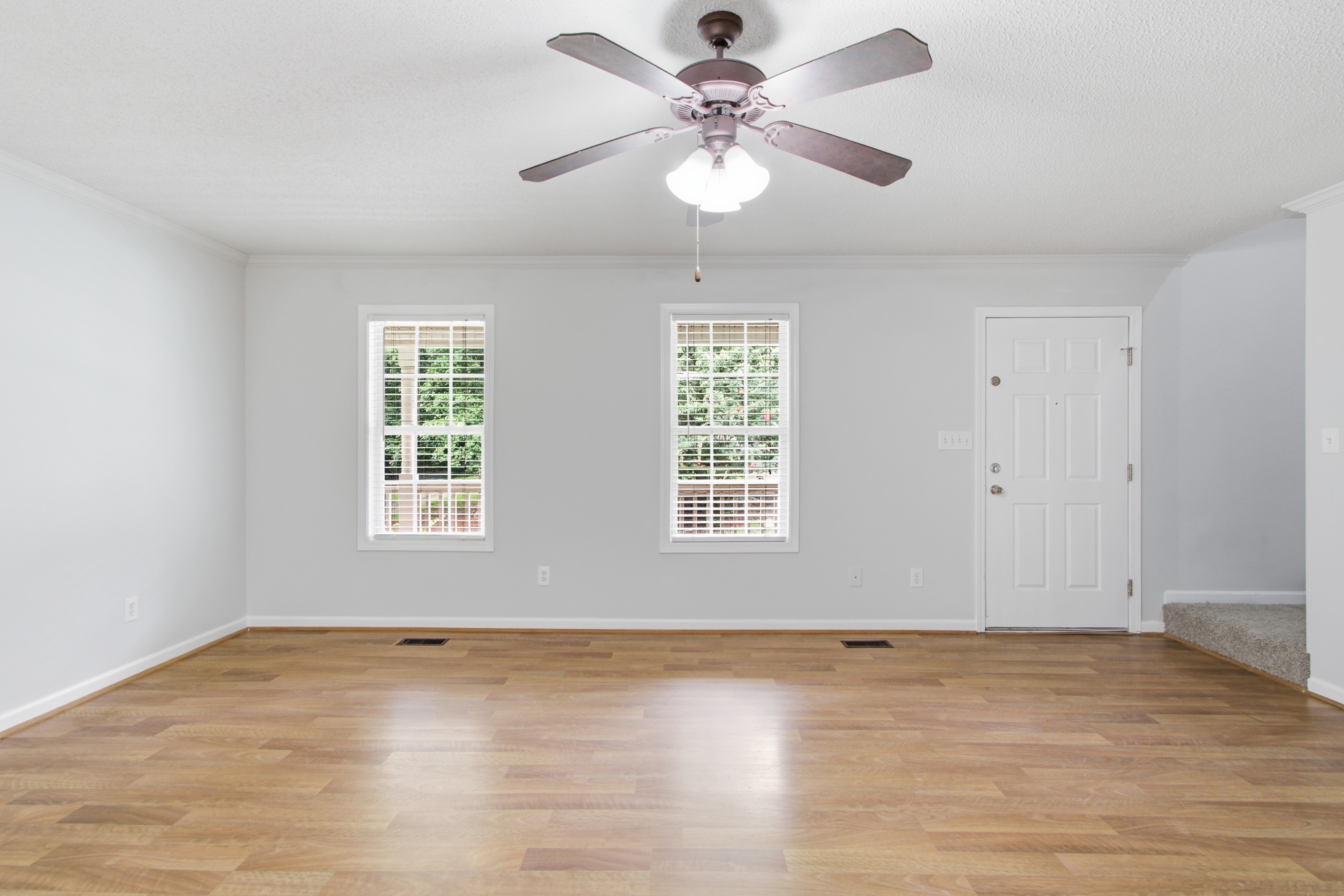 Photo 6 of 34 of 221 Glen Ridge Dr, Villa Rica, GA