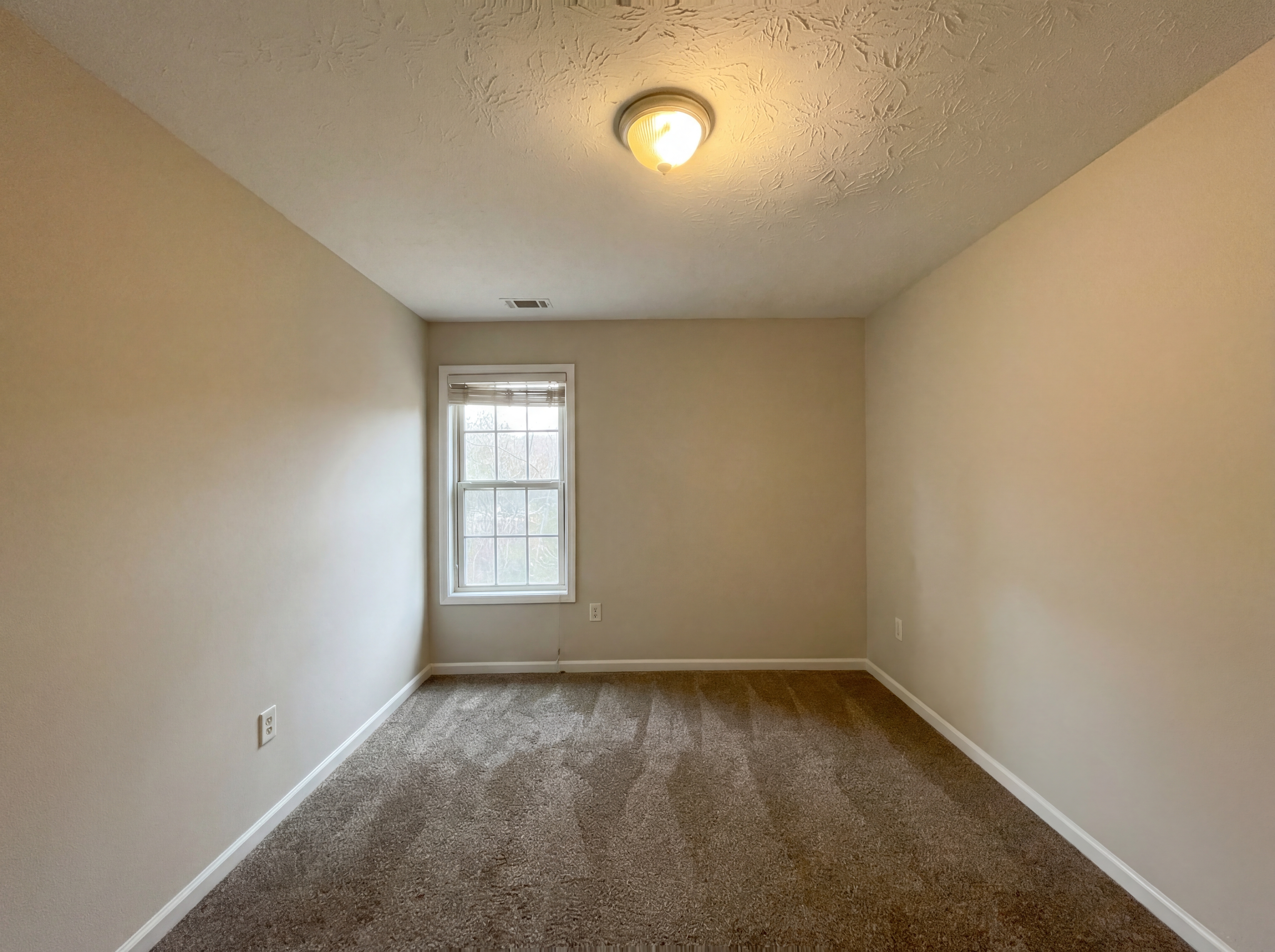 Photo 21 of 35 of 2859 Savannah Walk Ln, Suwanee, GA
