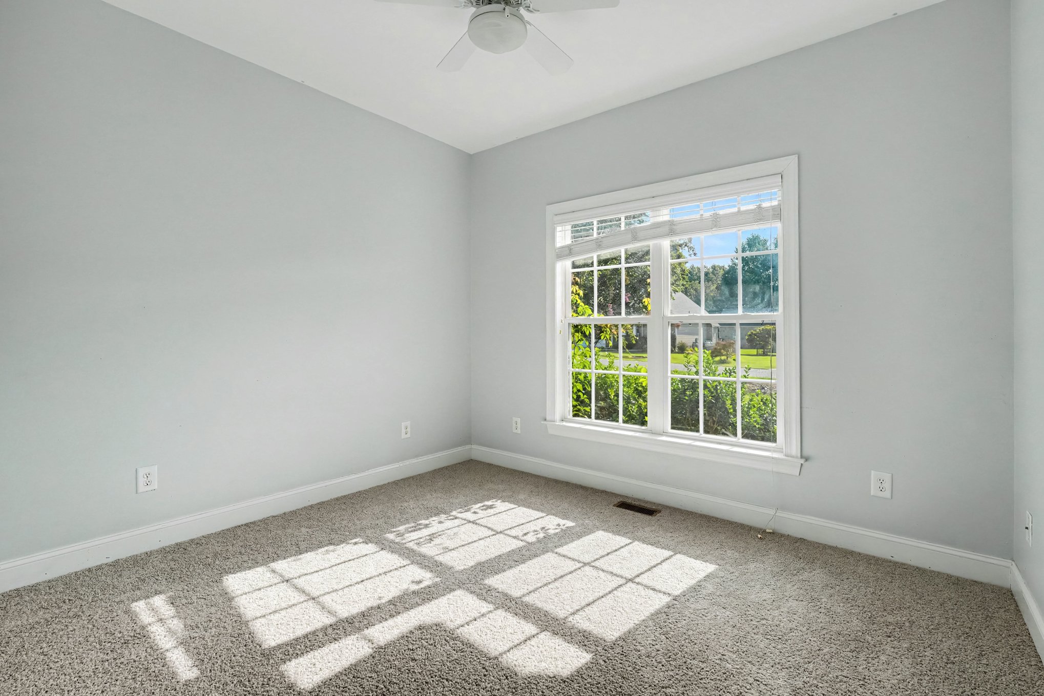 Photo 4 of 19 of 211 Prior Ln, Pikeville, NC