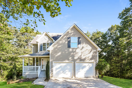 Photo 1 of 24 of 434 Pine Tree Dr, Dawsonville, GA