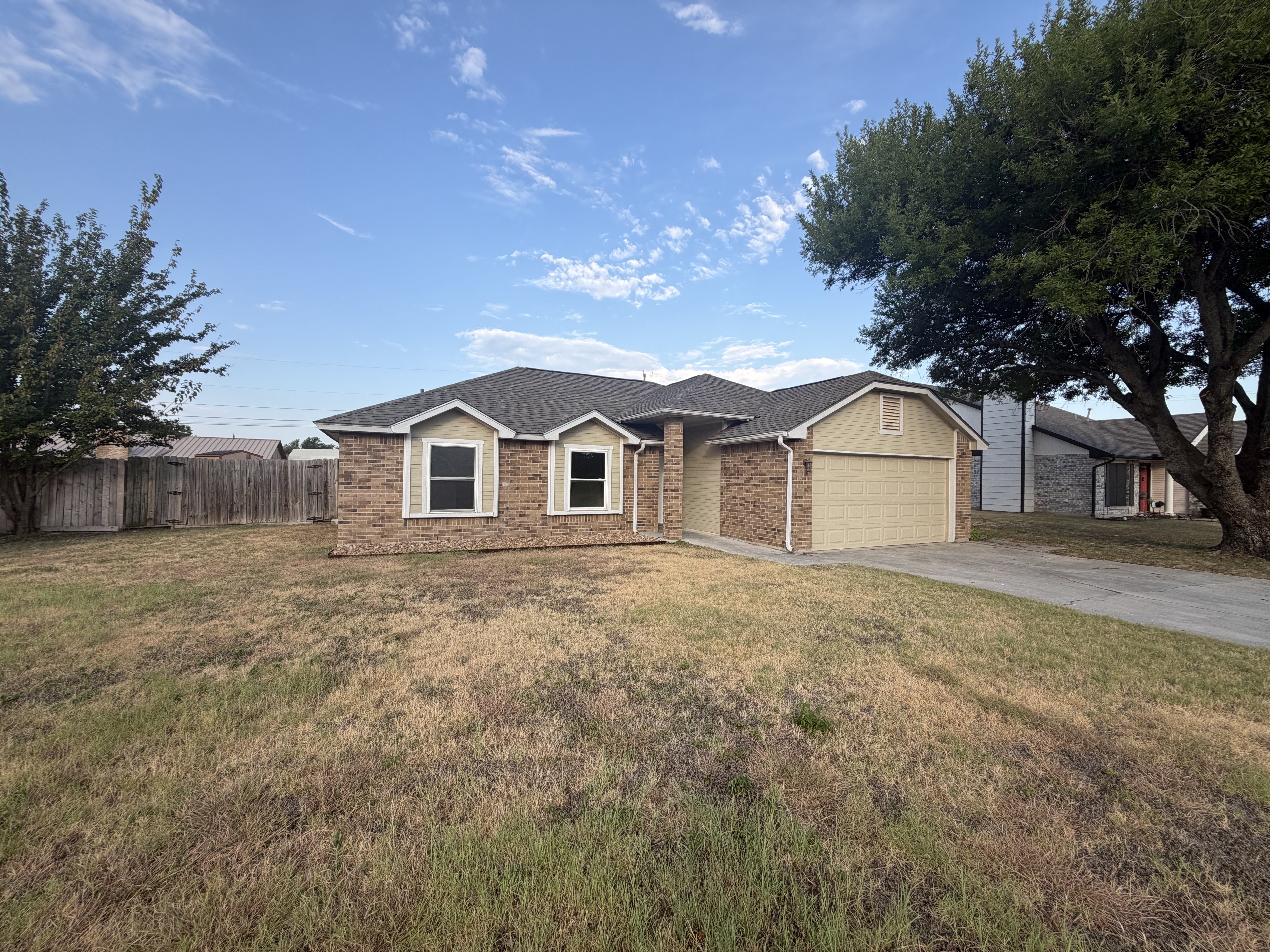 Photo 13 of 16 of 106 Nelson Dr, Copperas Cove, TX