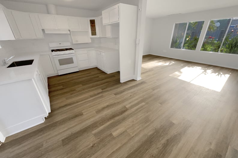 Property photo 3 of 700 W La Veta Ave Unit H7