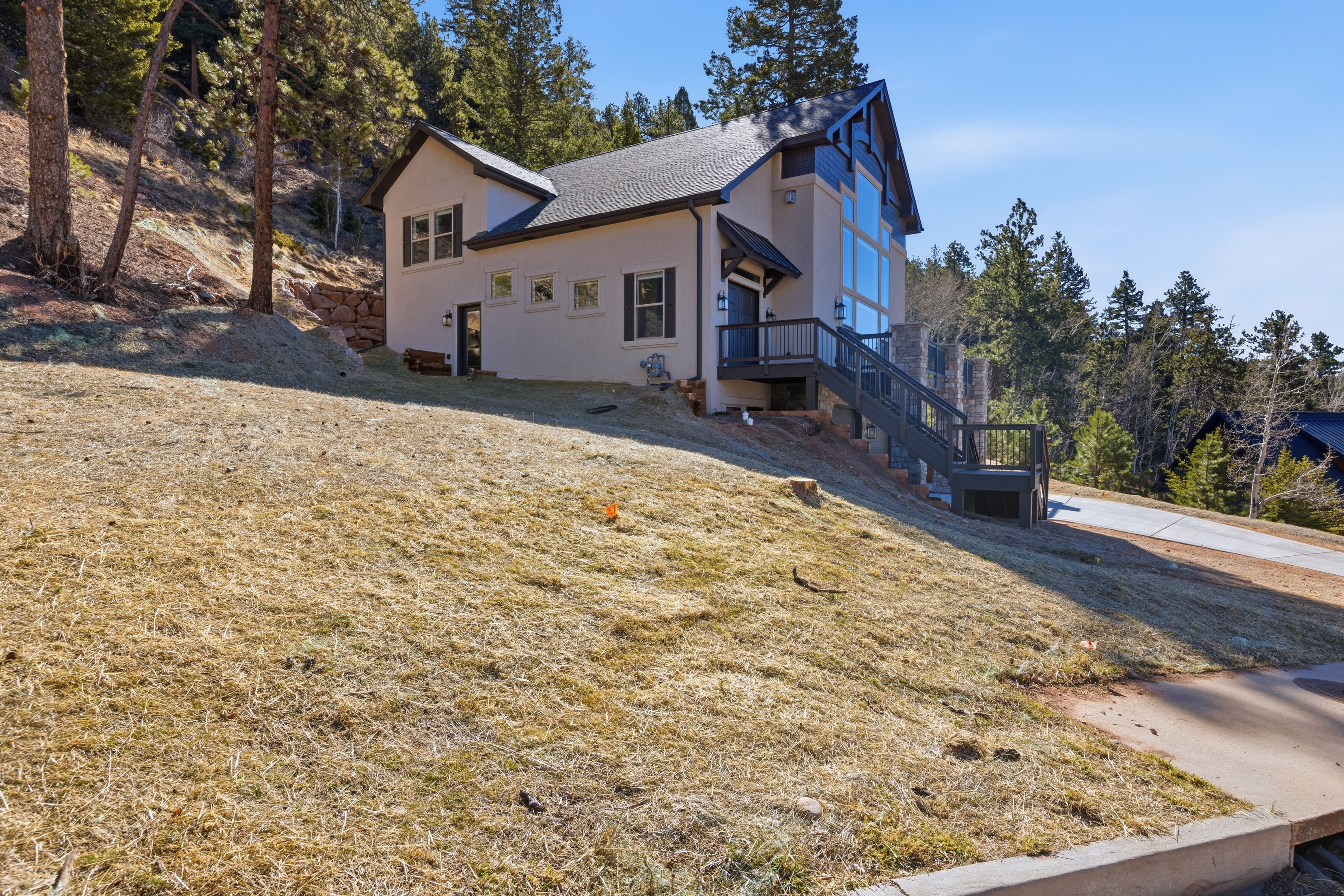 Photo 12 of 47 of 1015 Locklin Way, Woodland Park, CO