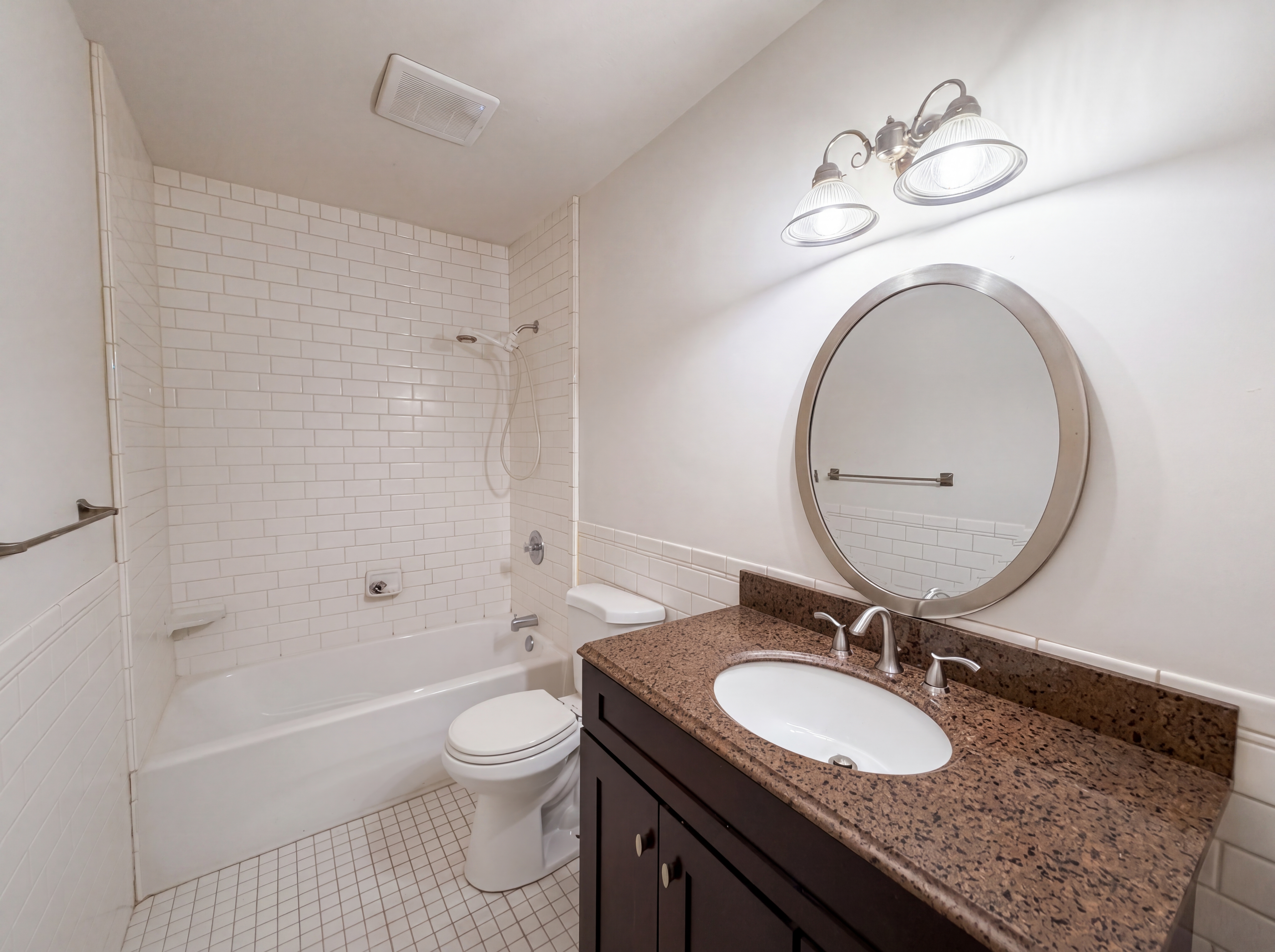 Photo 13 of 16 of 1667 Crestdale Rd, Rock Hill, SC