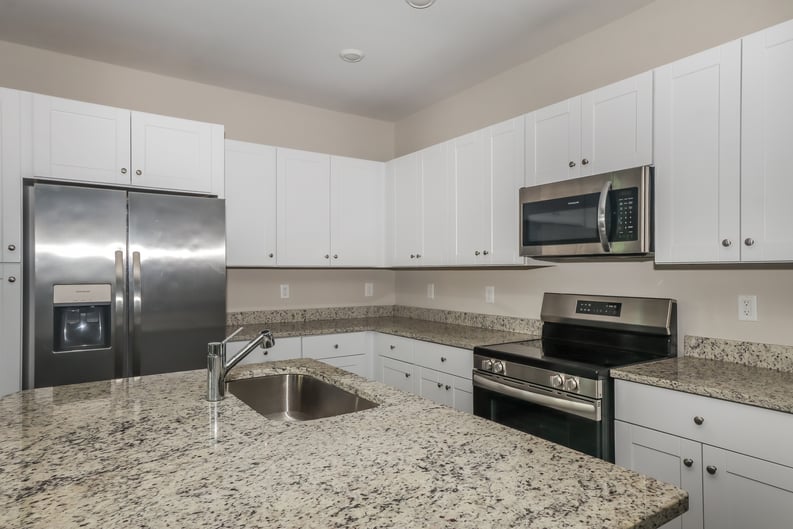 Property photo 2 of 3970 Hibiscus Dr