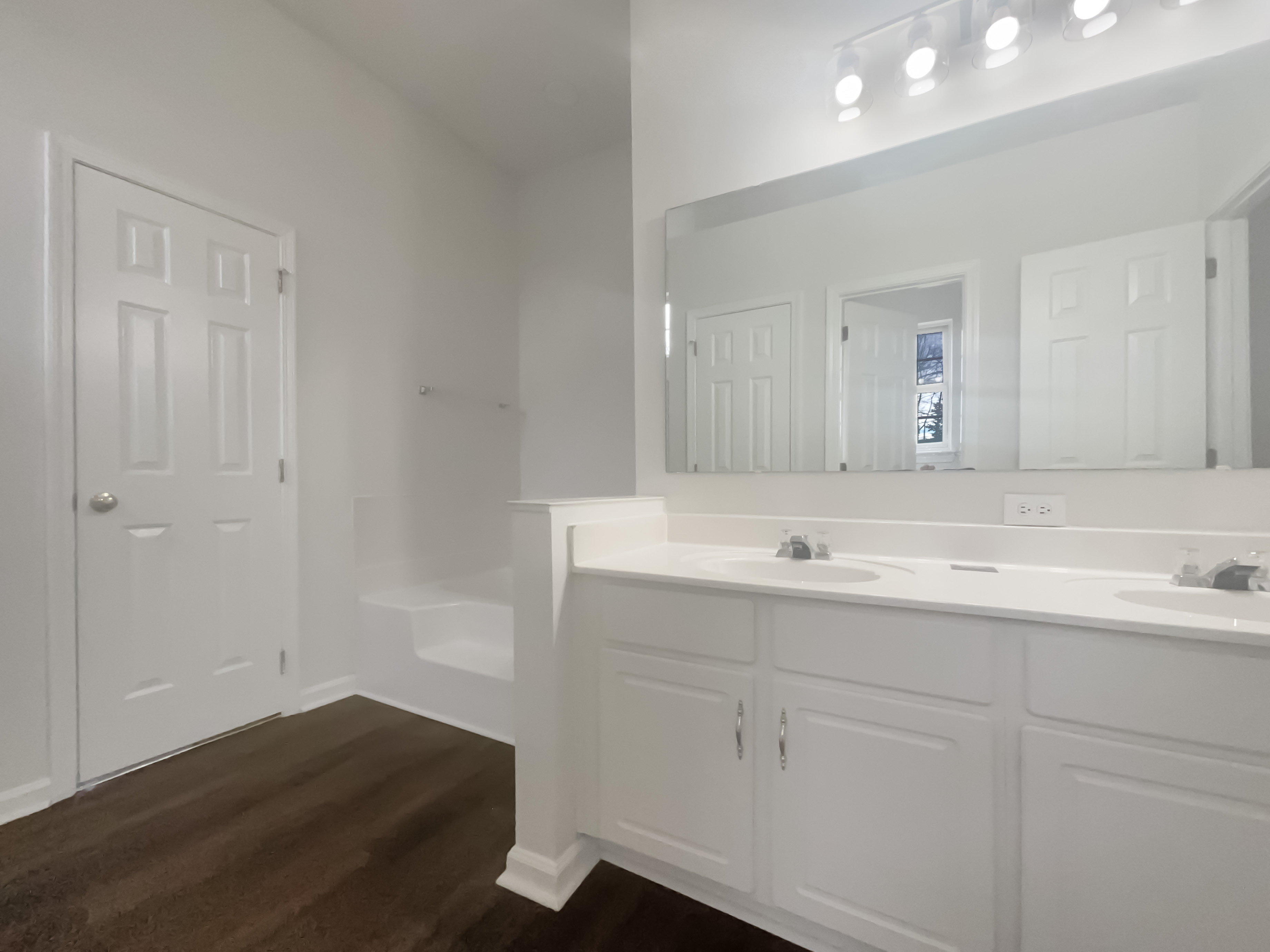 Photo 16 of 17 of 121 Shining Armor Ct, Mooresville, NC