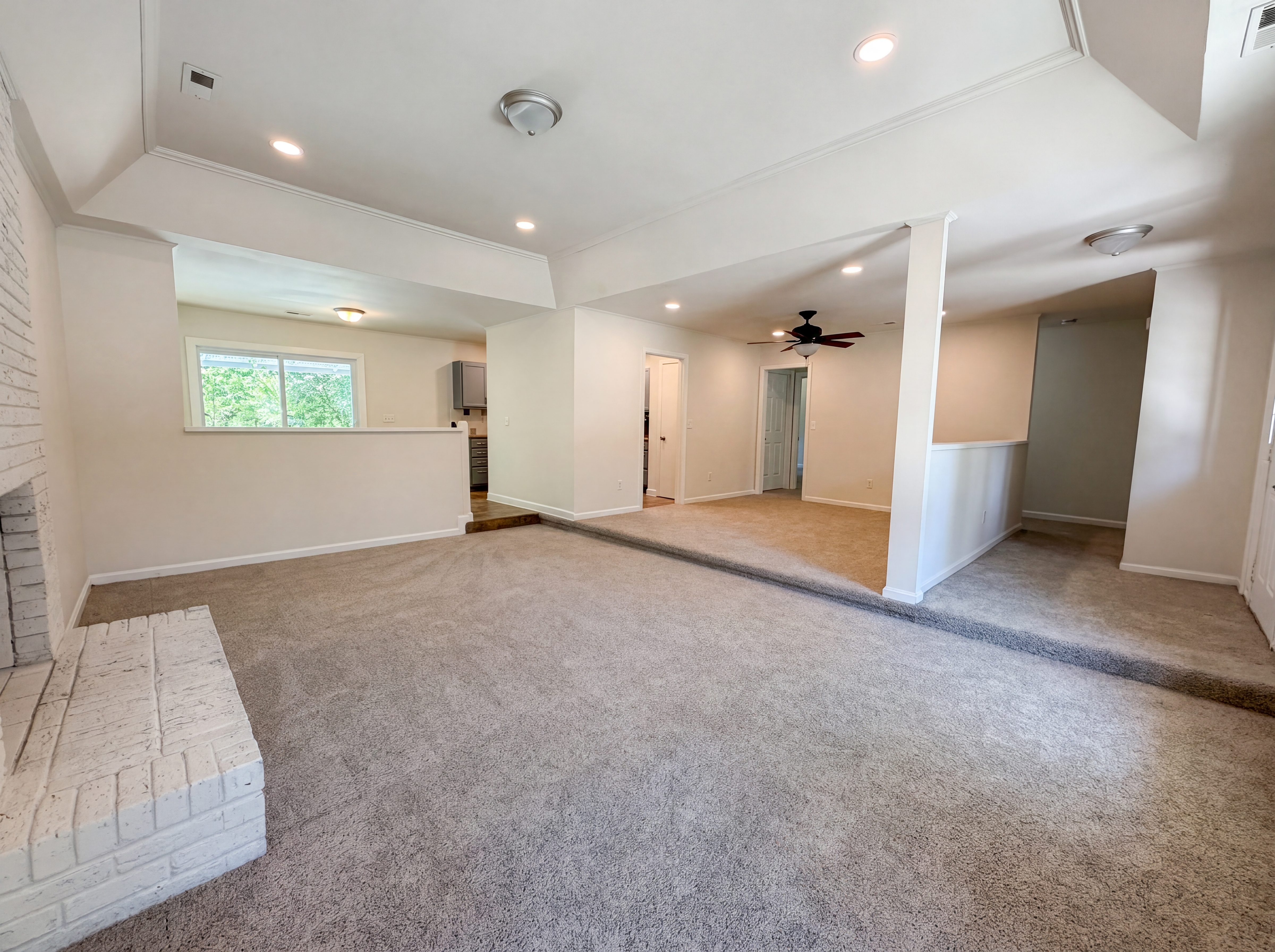 Photo 8 of 22 of 300 Indigo Rd, Goose Creek, SC