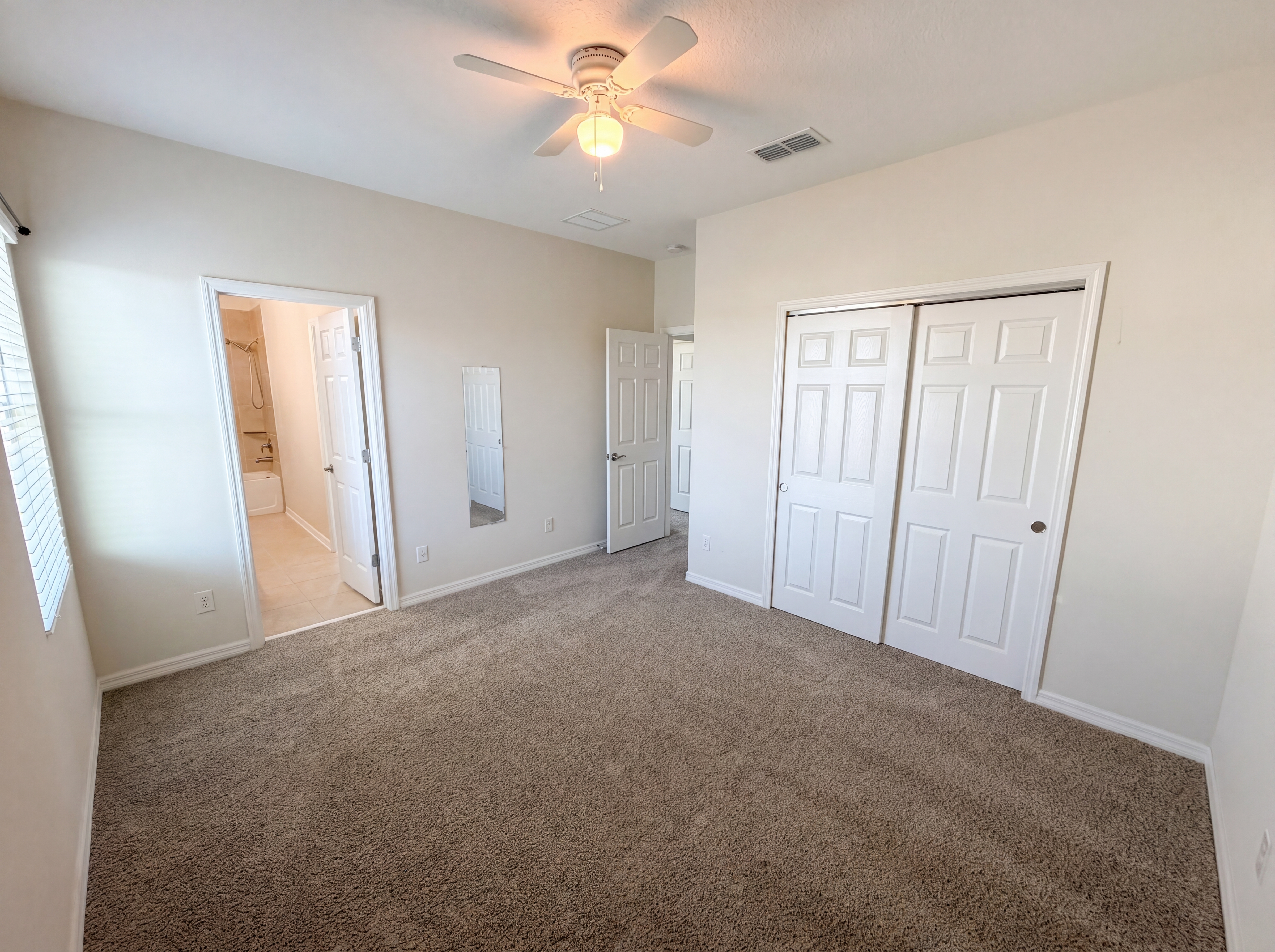 Photo 18 of 37 of 1811 Henley St, Saint Cloud, FL