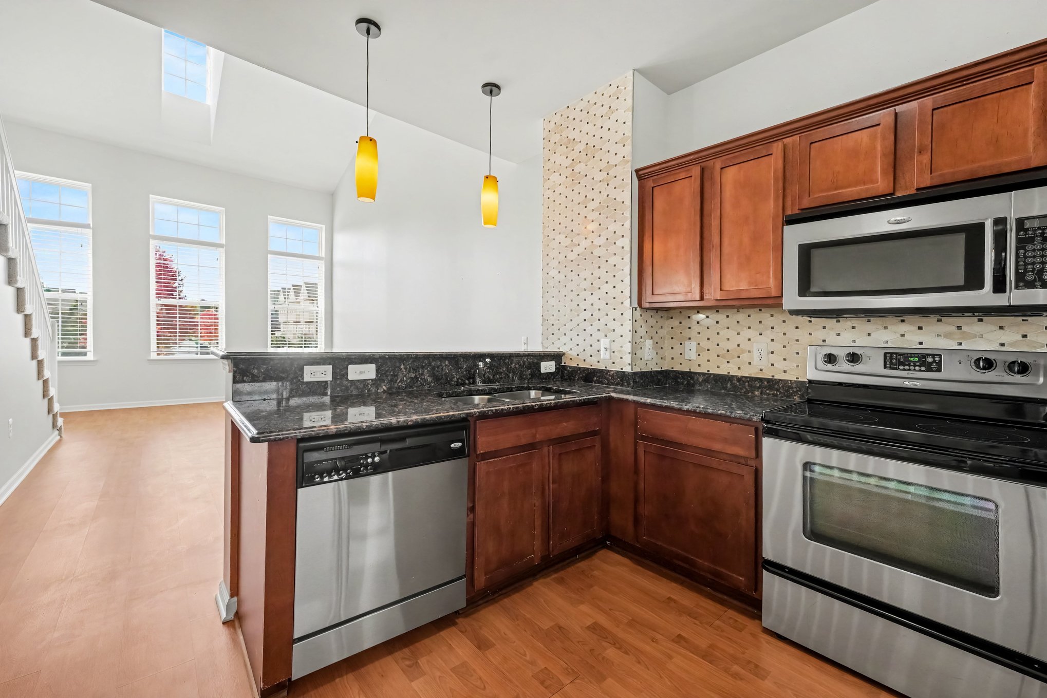 Photo 6 of 24 of 5151 Parsley Dr, Shelby Township, MI