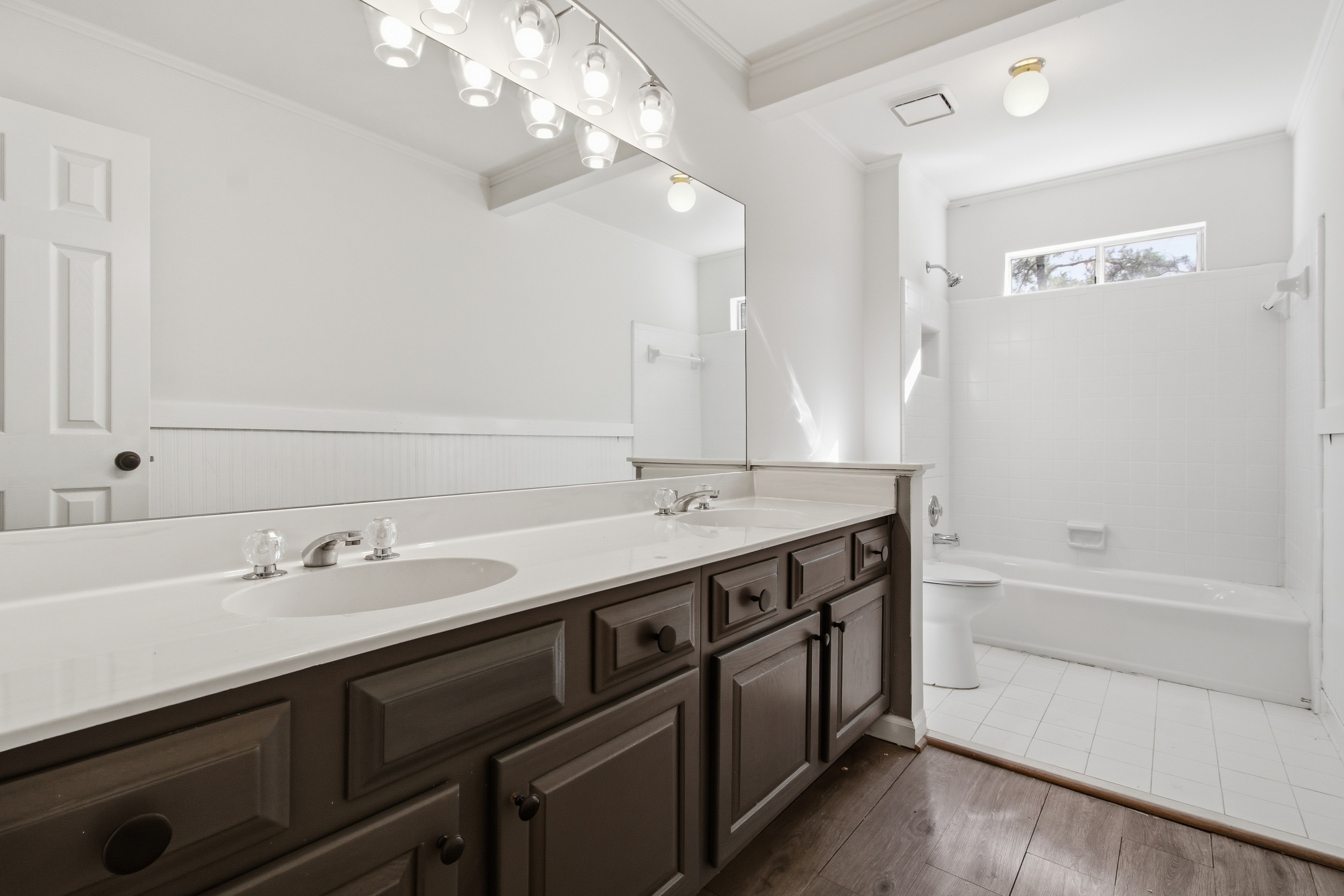 Photo 18 of 26 of 1900 Milfield Cir, Snellville, GA