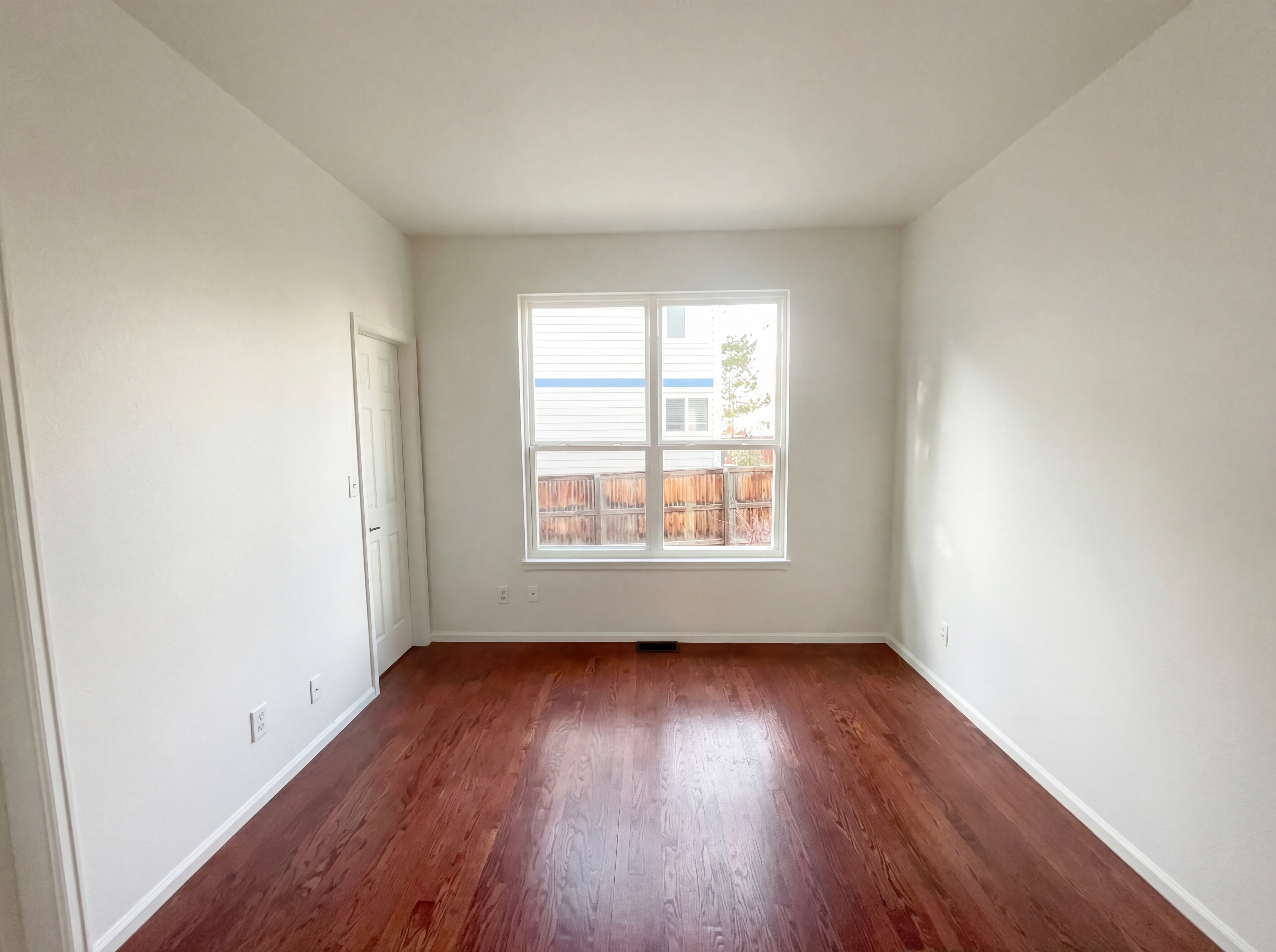 Photo 13 of 21 of 1721 Mountain Maple Ave, Highlands Ranch, CO