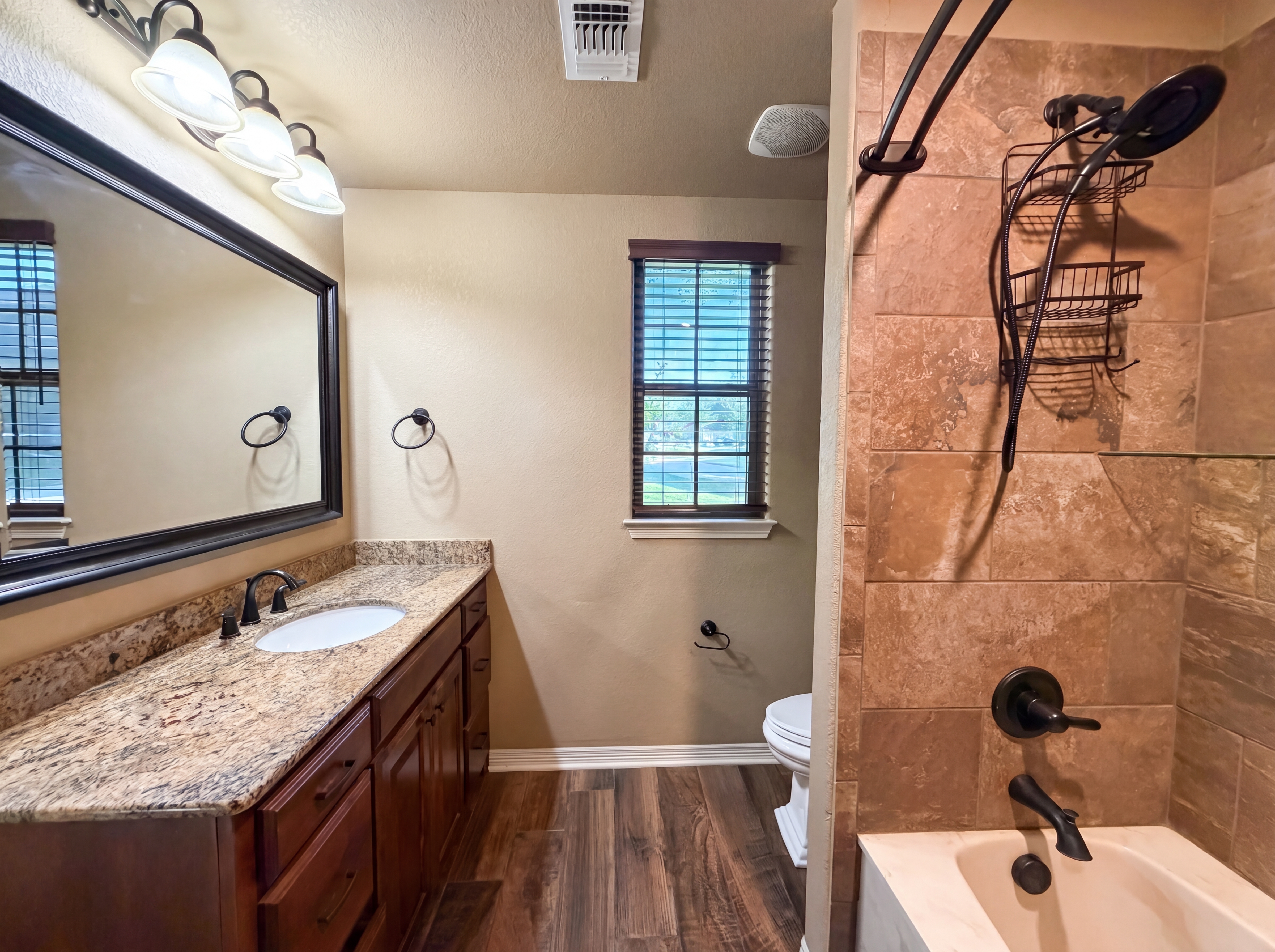 Photo 16 of 23 of 1622 Lacy Ridge Dr, Belton, TX