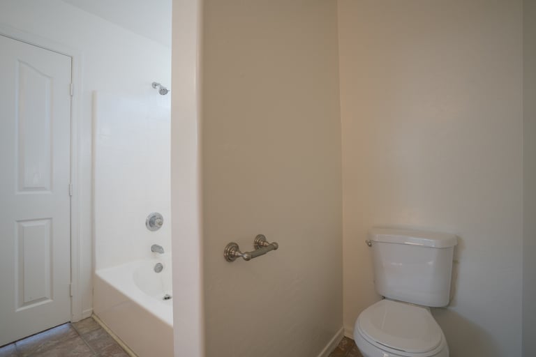 Photo 17 of 30 - 10440 W Colter St, Glendale, AZ 85307