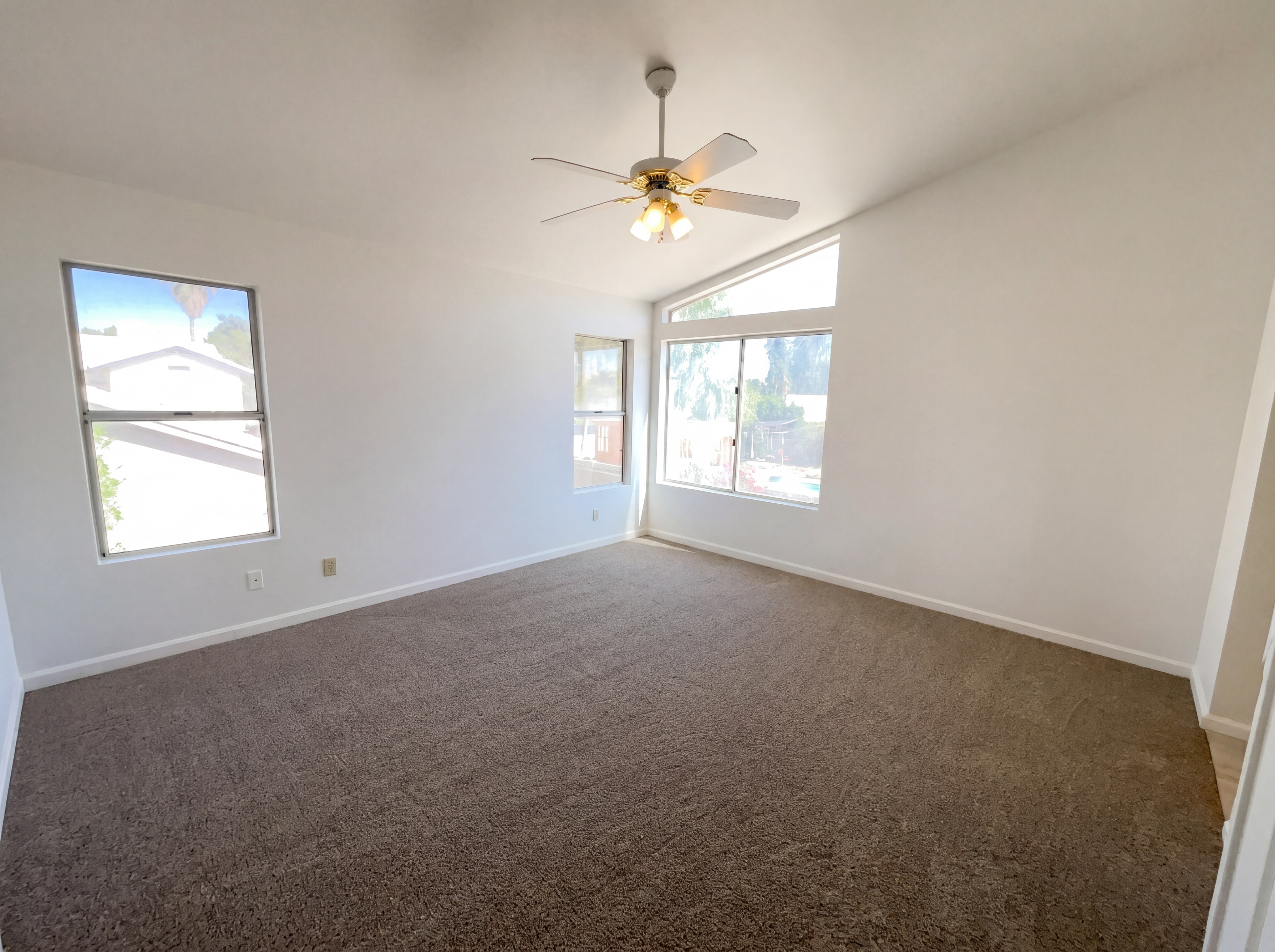 Photo 15 of 30 of 1143 E Harbor View Dr, Gilbert, AZ