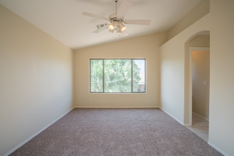 Photo 12 of 35 - 15926 W Monte Cristo Ave, Surprise, AZ 85374