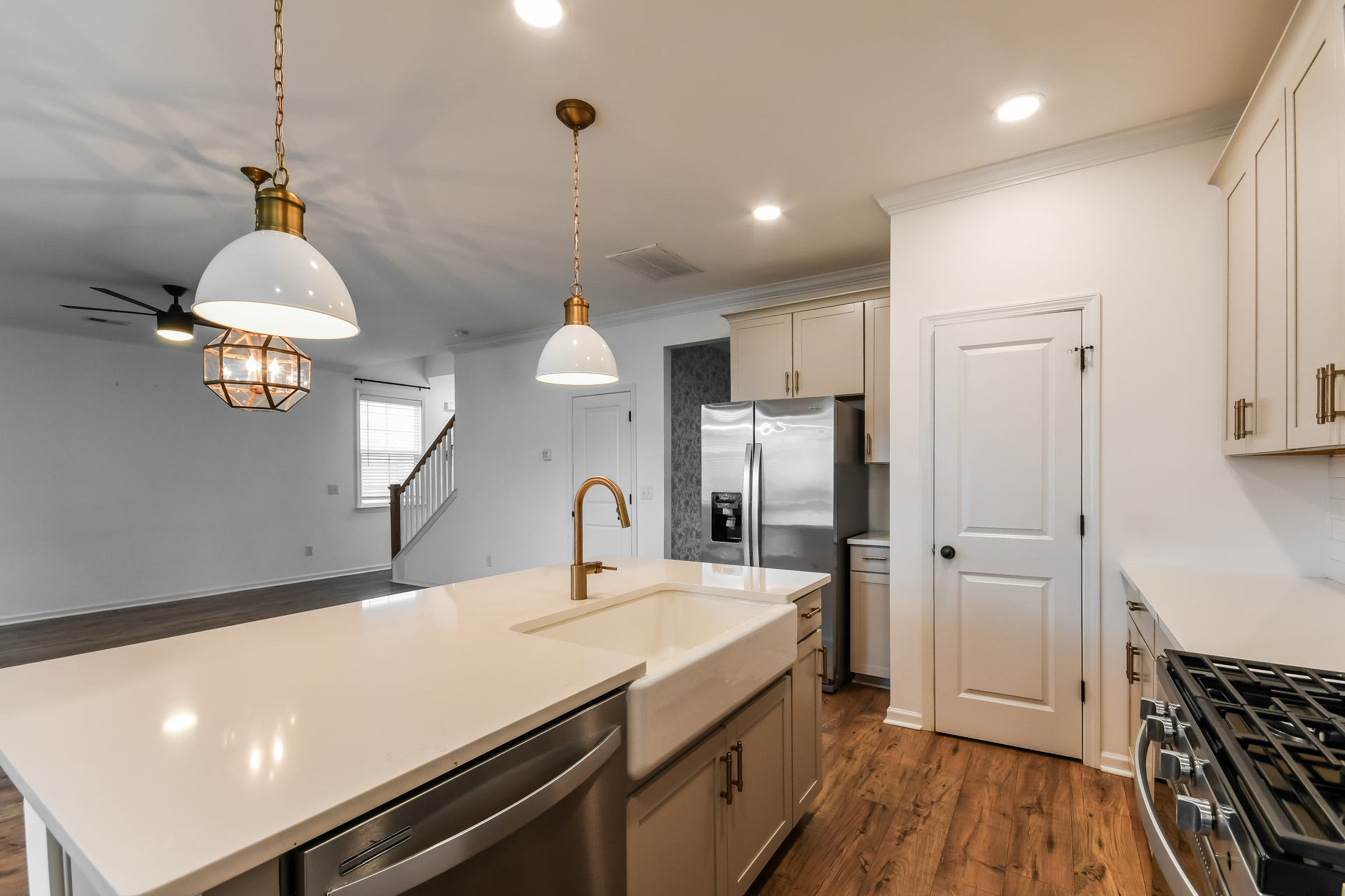 Photo 13 of 22 of 704 Sportsman Rd, Moncks Corner, SC