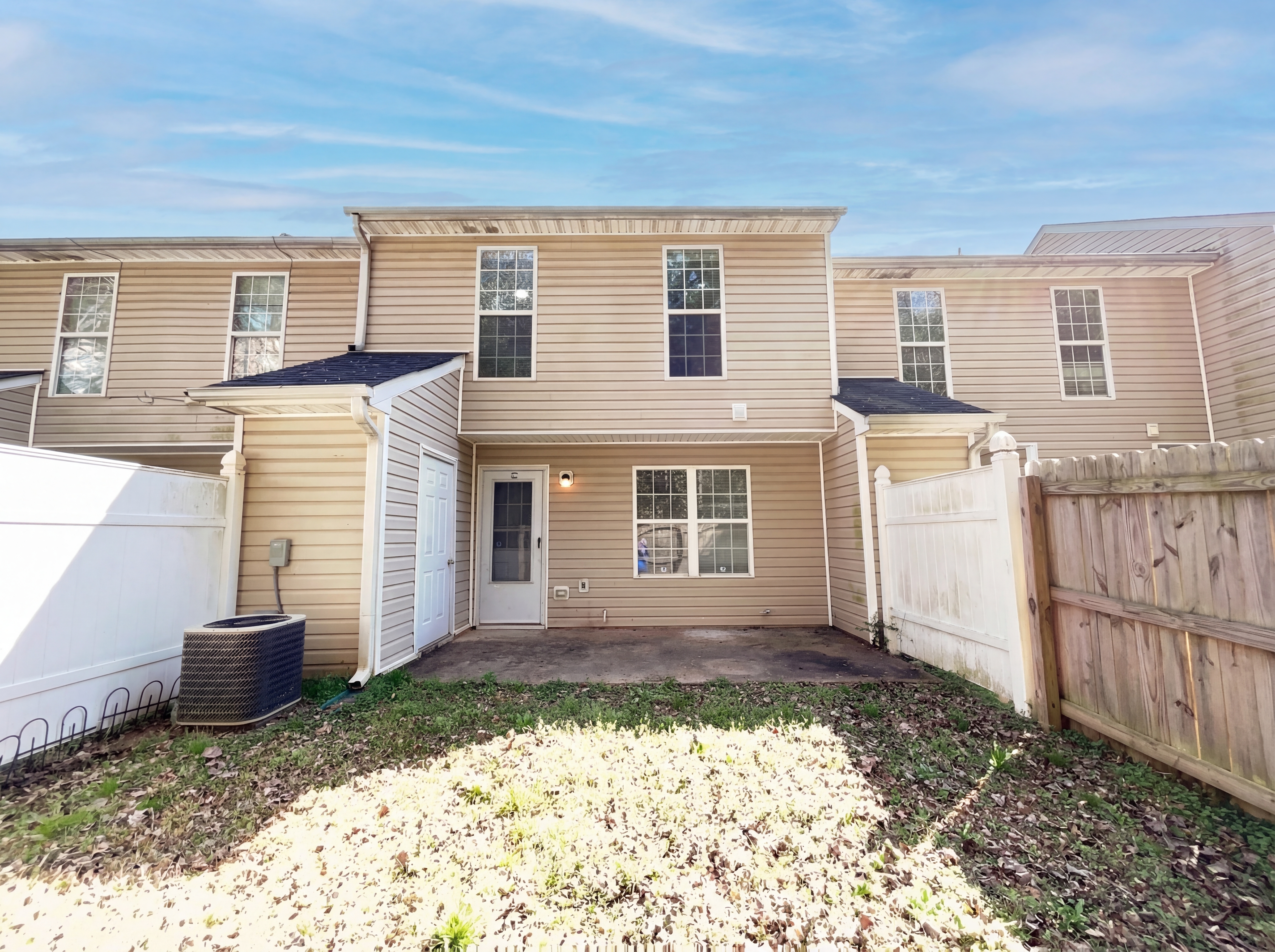 Photo 5 of 23 of 4041 Browne Ct, Conley, GA