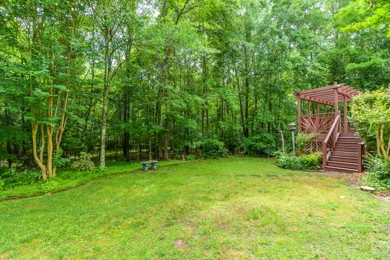 Photo 21 of 25 - 120 Brampton Cir, Clayton, NC 27527