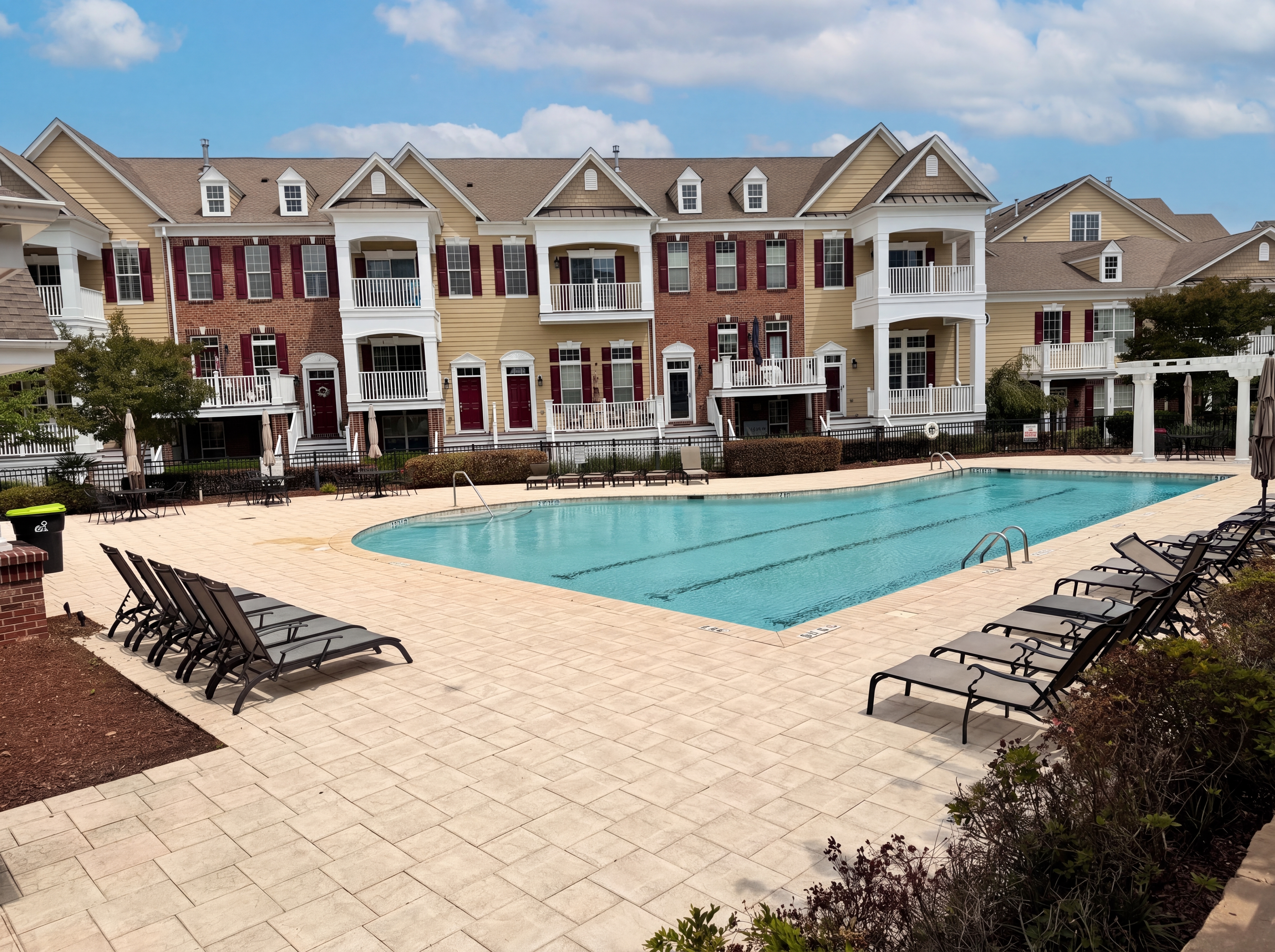 Photo 5 of 19 of 10321 Sablewood Dr, Raleigh, NC