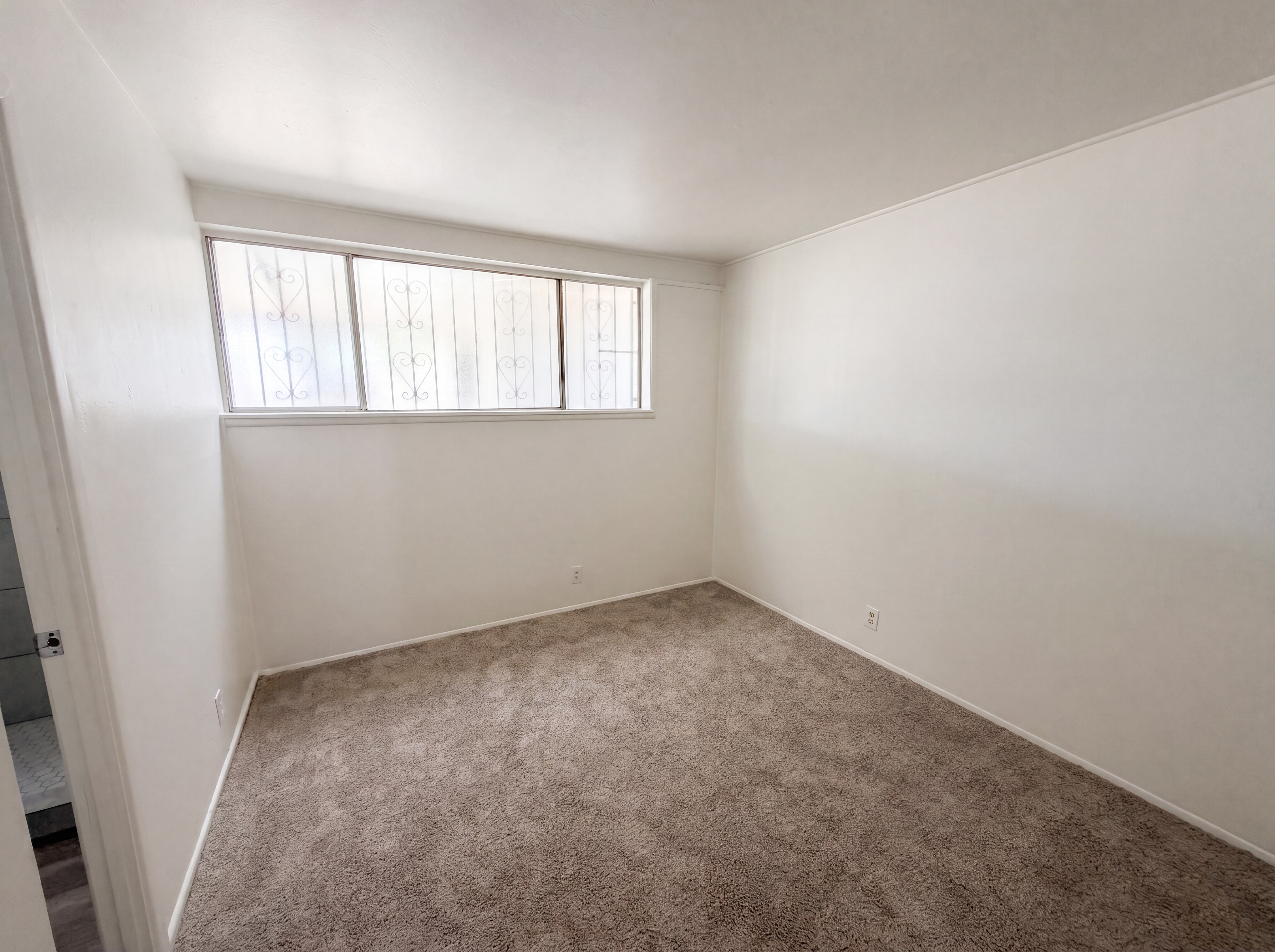 Photo 15 of 21 of 2901 N Cloverland Ave, Tucson, AZ