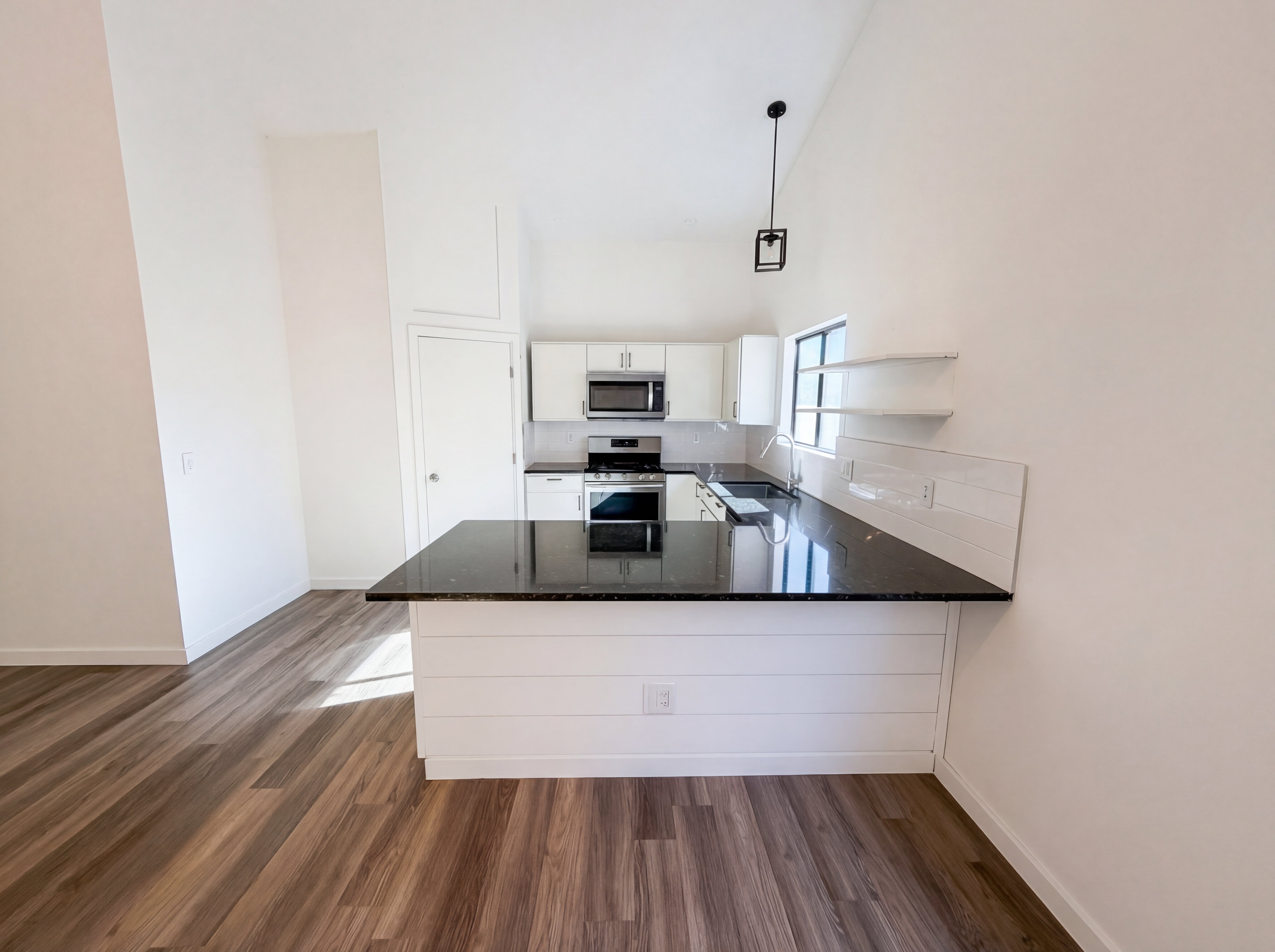 Photo 7 of 23 of 8049 S Carbury Way, Tucson, AZ