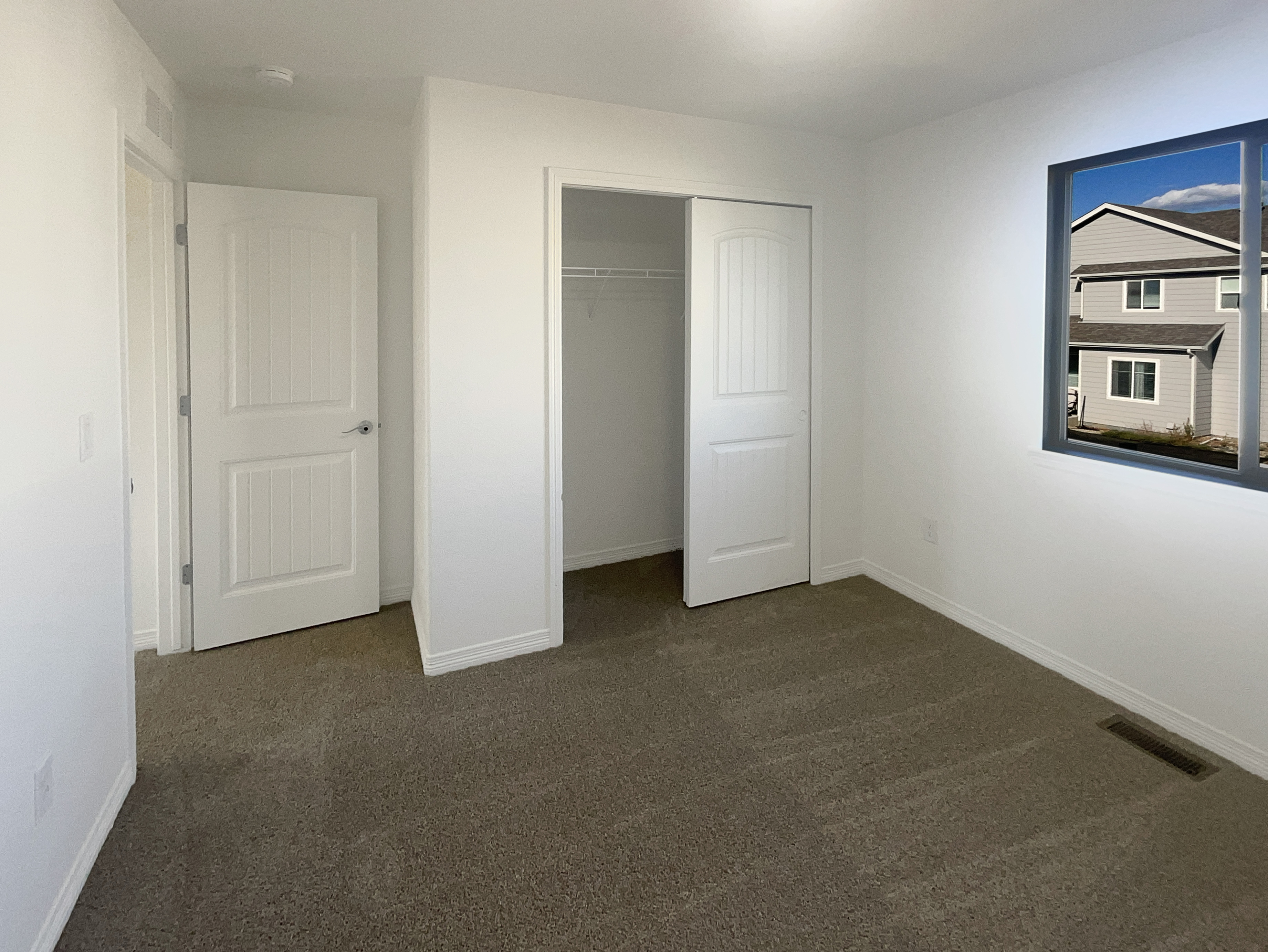 Photo 18 of 25 of 6812 Galpin Dr, Colorado Springs, CO