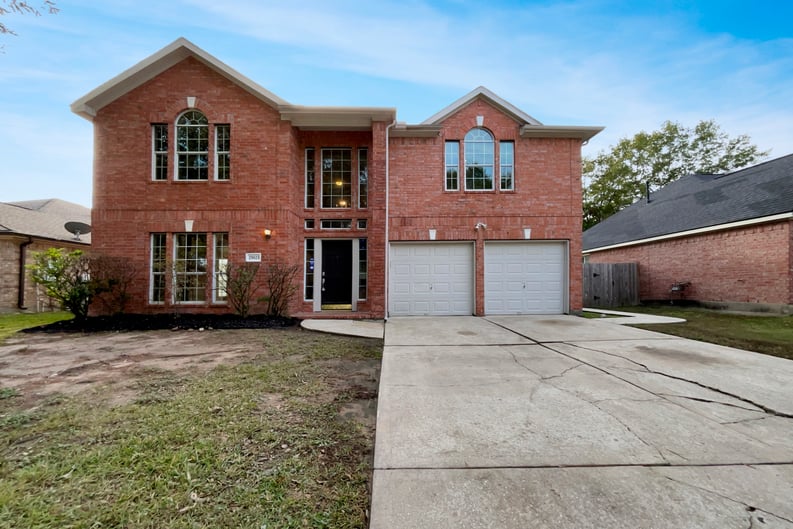 Property photo 1 of 25823 Bearborough Dr