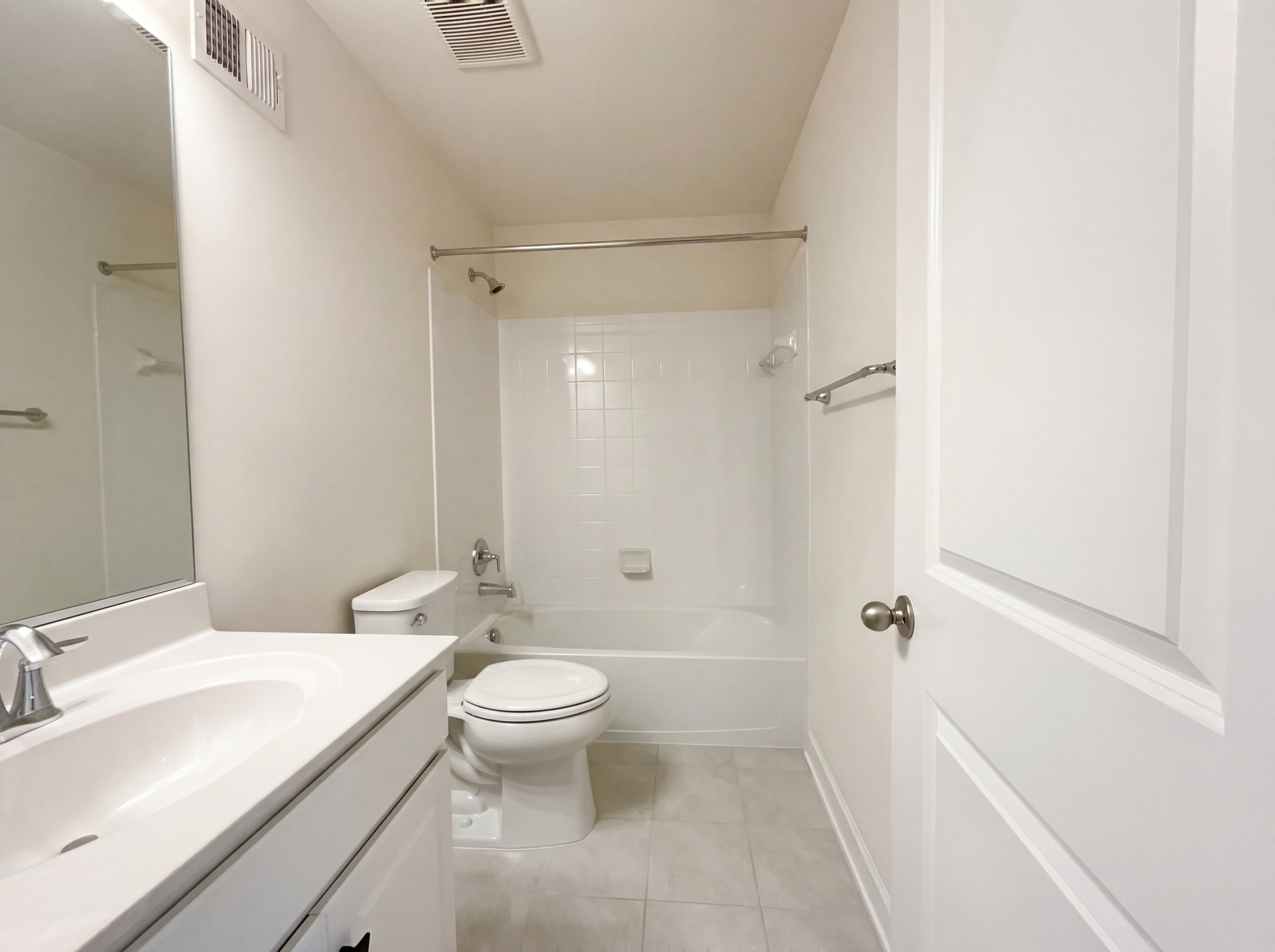 Photo 19 of 42 of 8124 Bock Farm Pl, Alexandria, VA