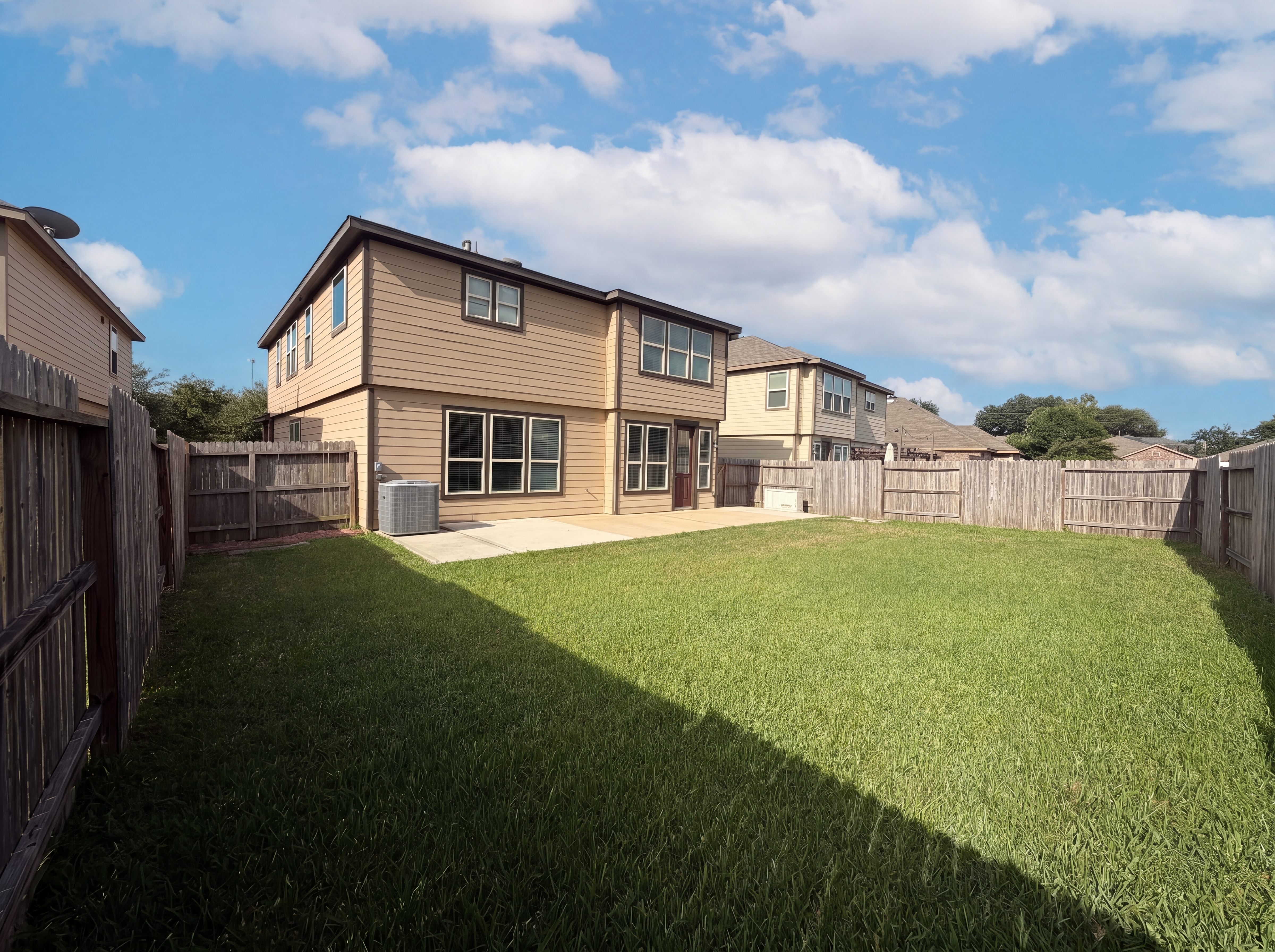 Photo 5 of 26 of 19022 Tower Rose Ct, Katy, TX