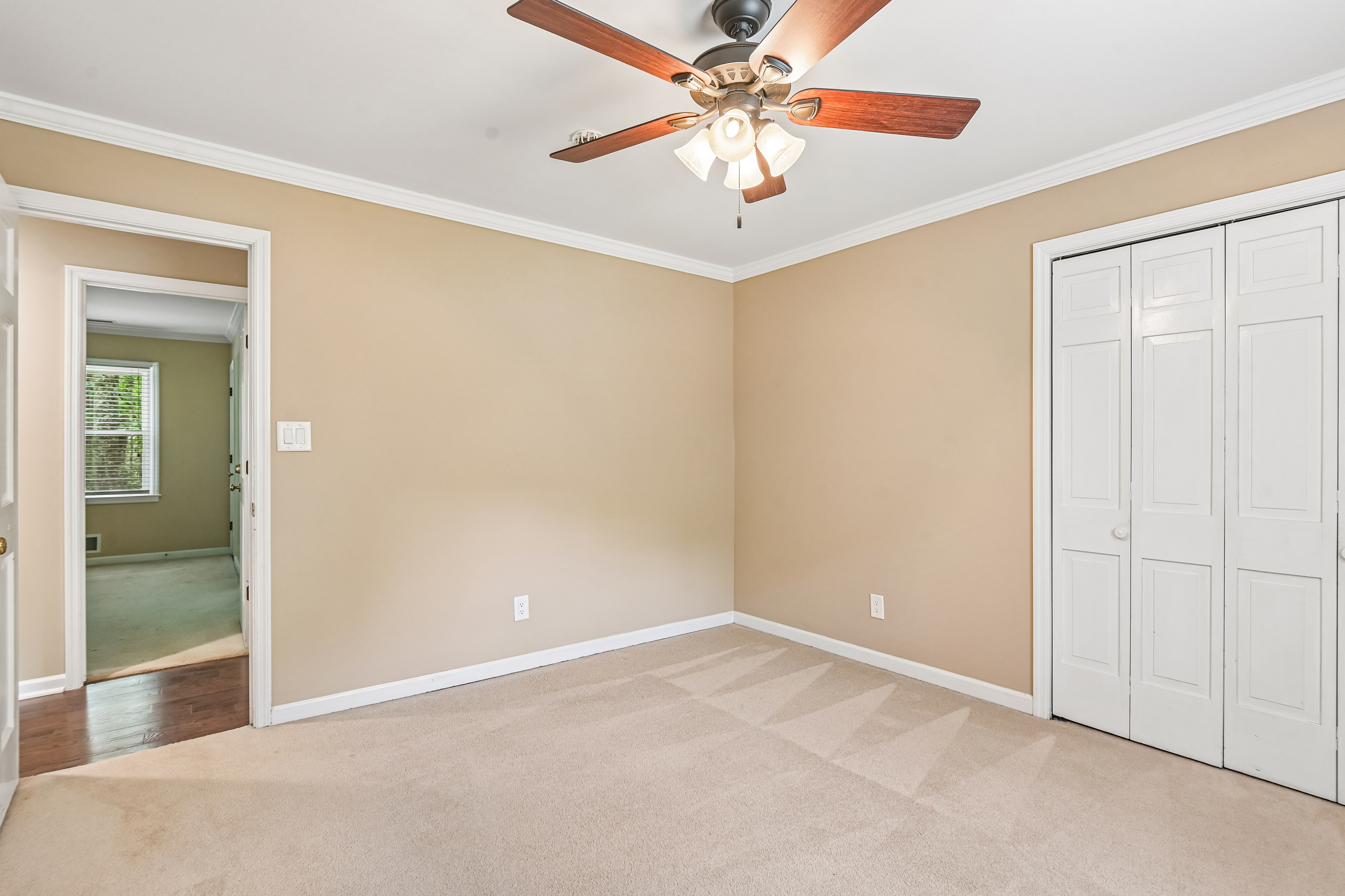 Photo 16 of 47 of 3431 Hickory View Dr NW, Marietta, GA
